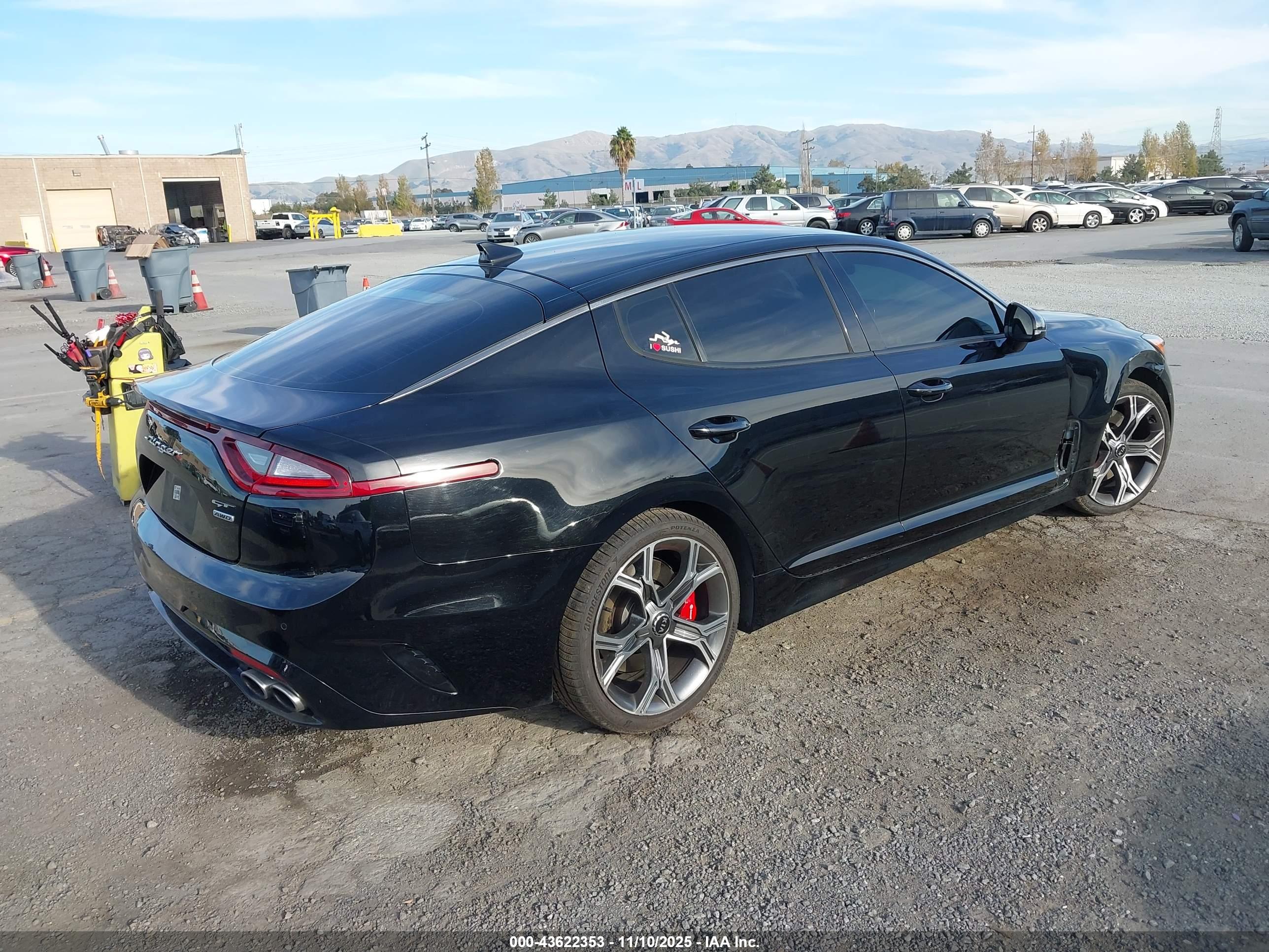 KIA STINGER image 4