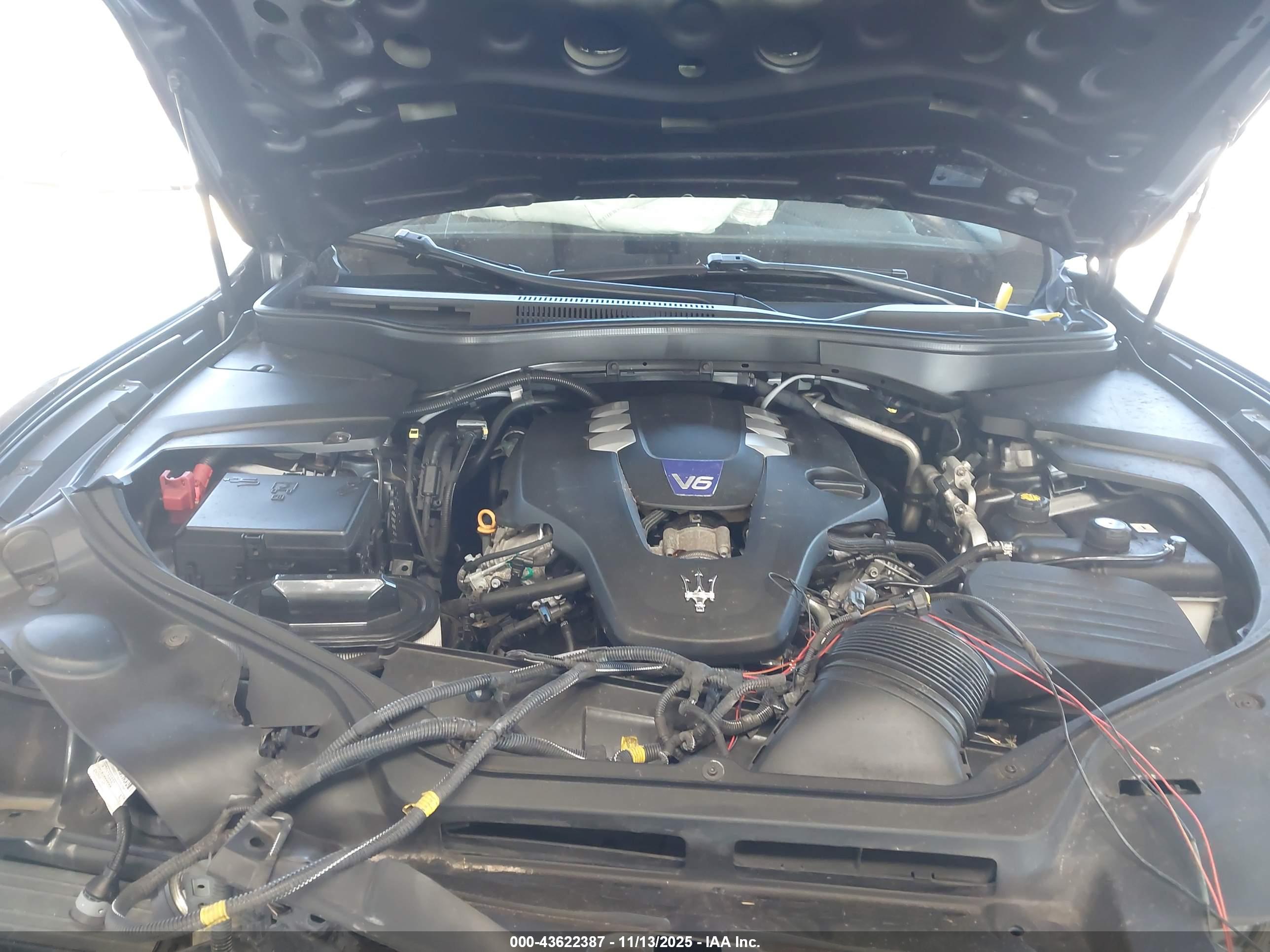 MASERATI LEVANTE image 10