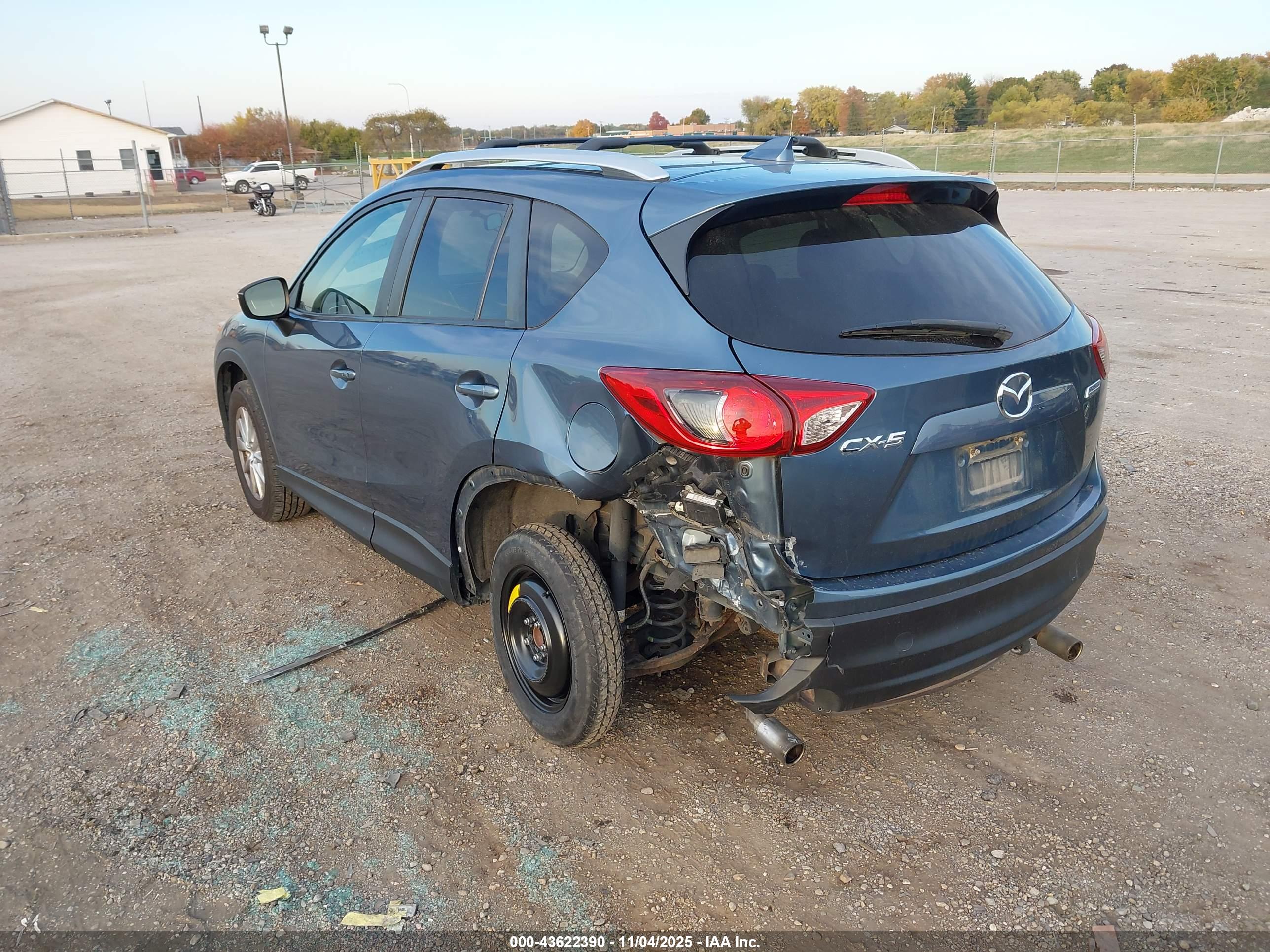 MAZDA CX-5 image 3