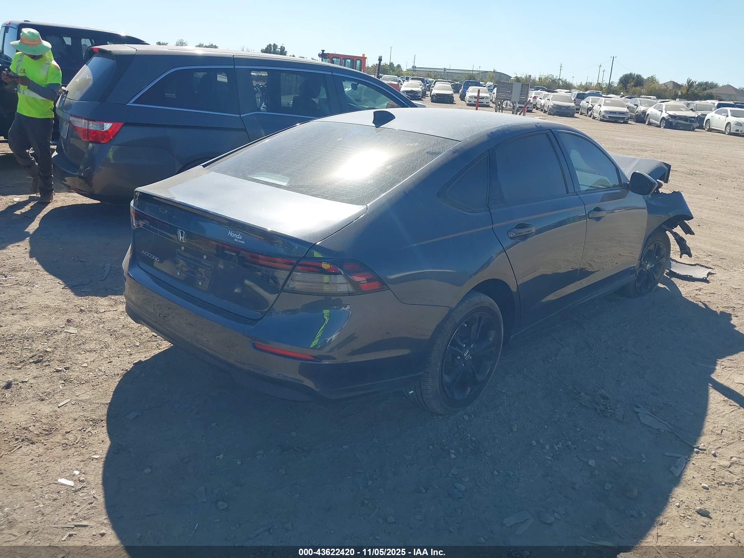 HONDA ACCORD image 4