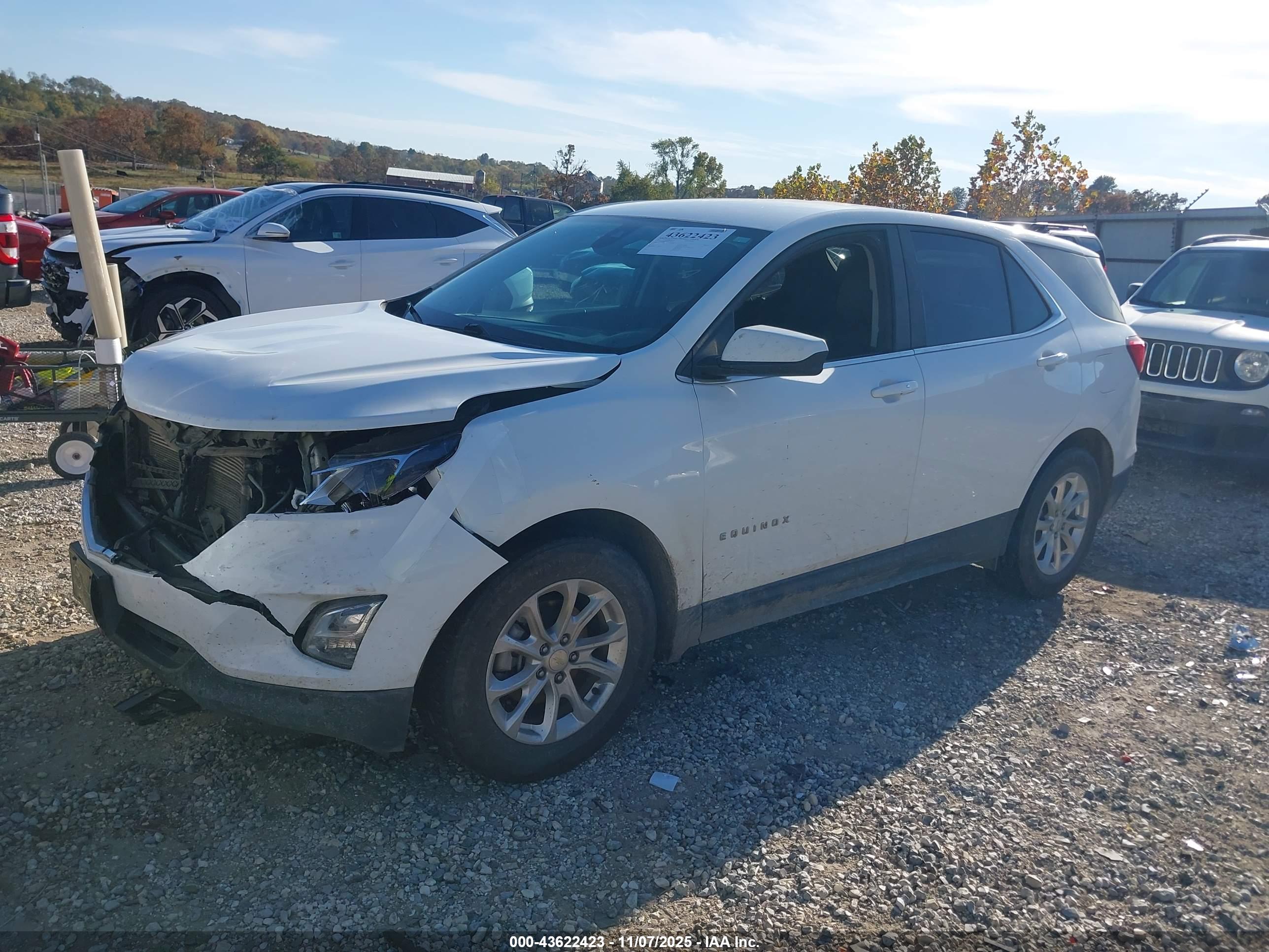 CHEVROLET EQUINOX image 2
