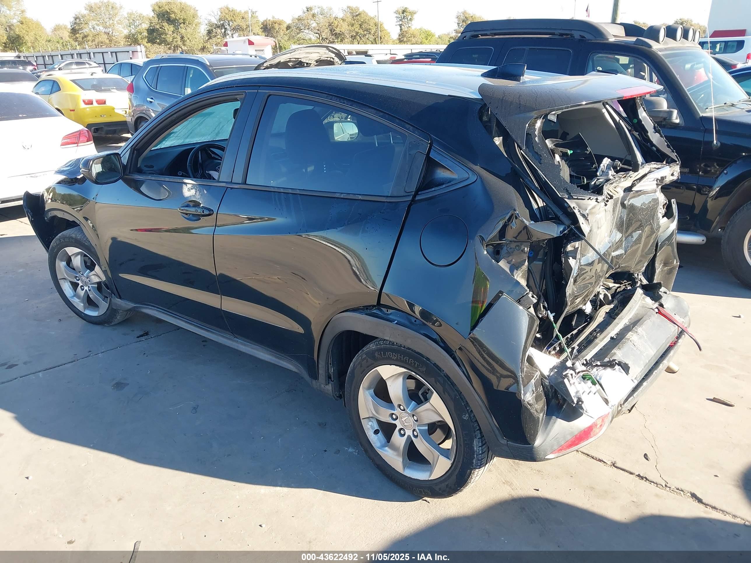 HONDA HR-V image 3