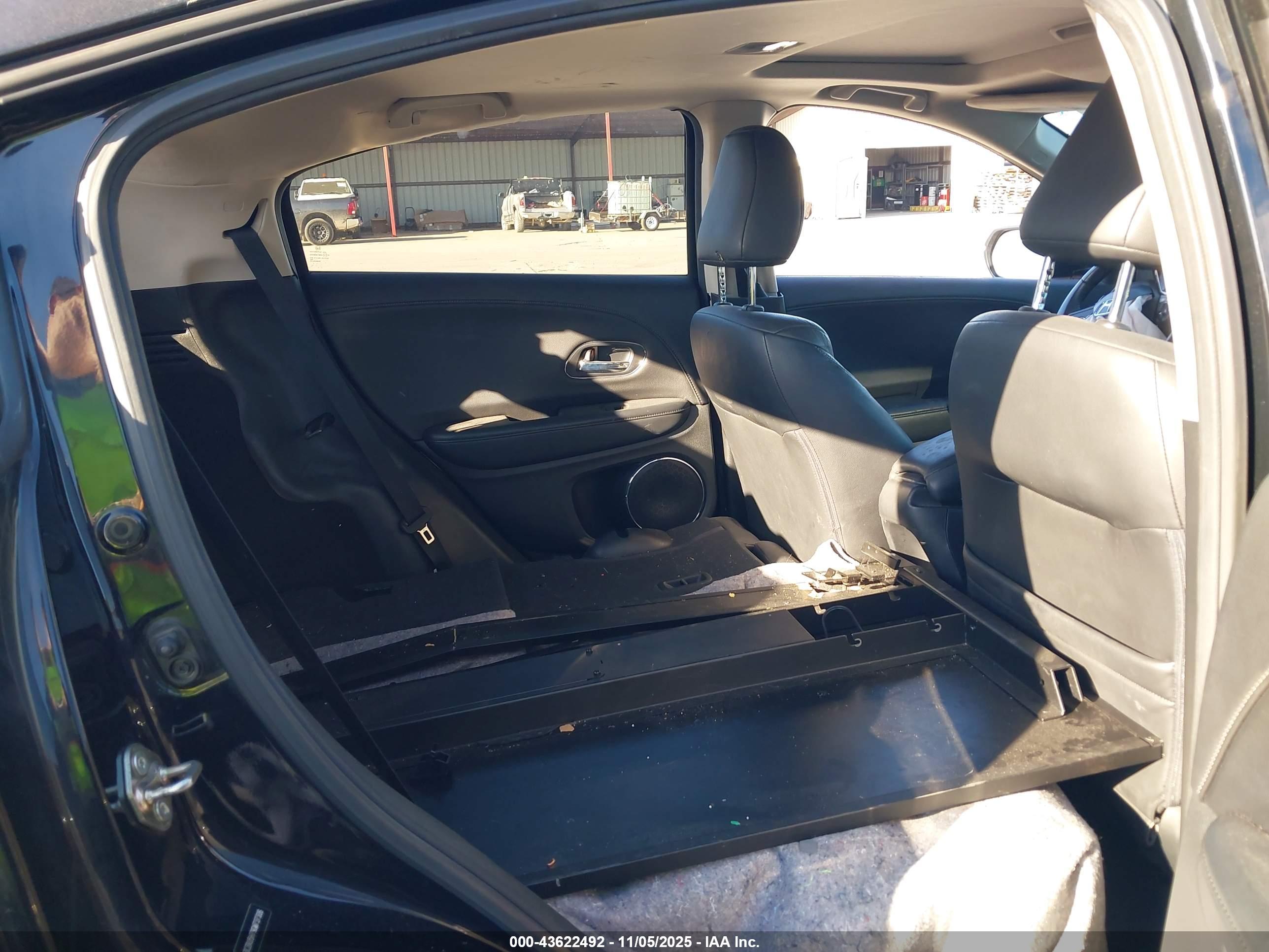 HONDA HR-V image 8