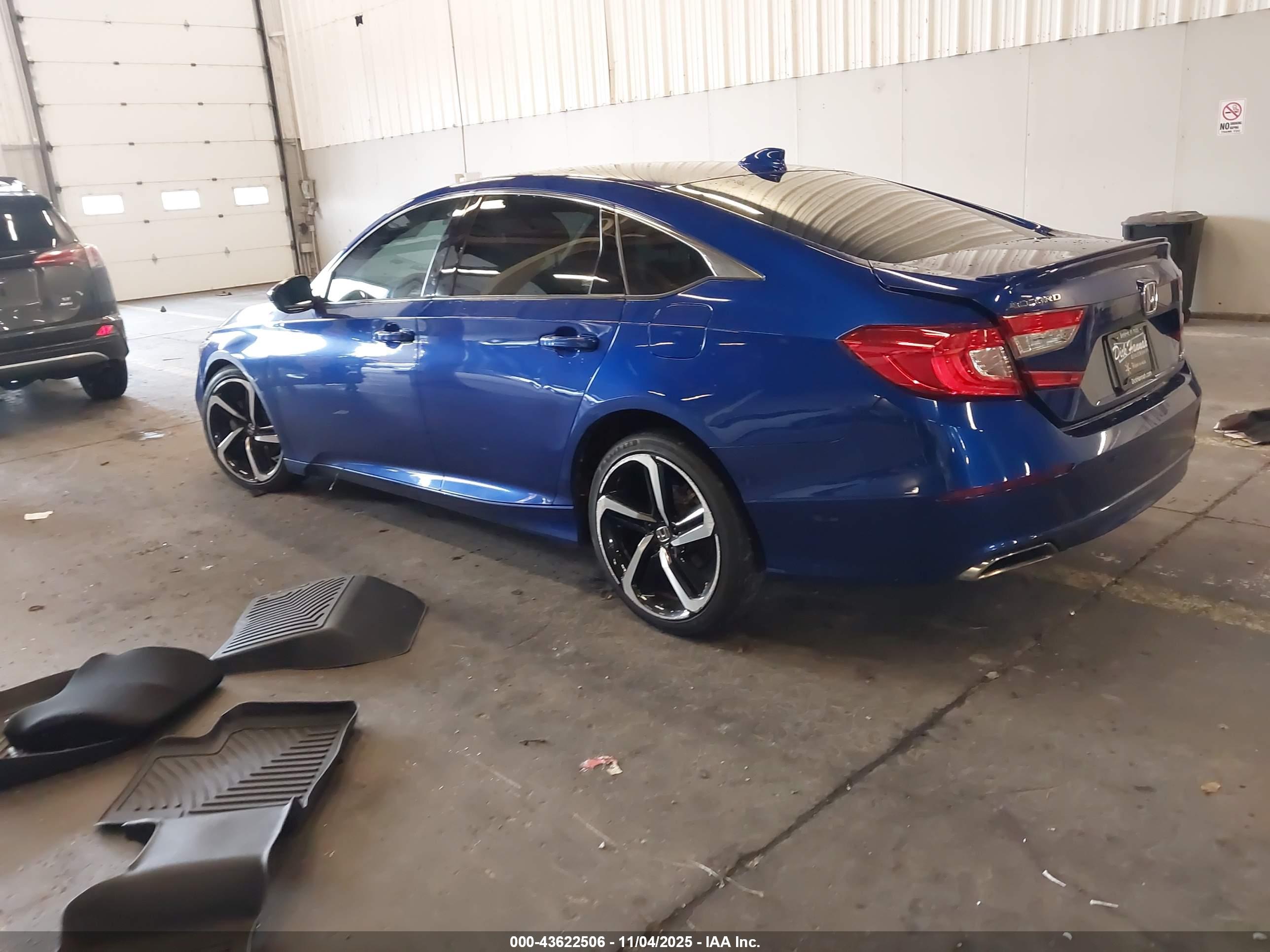 HONDA ACCORD image 3