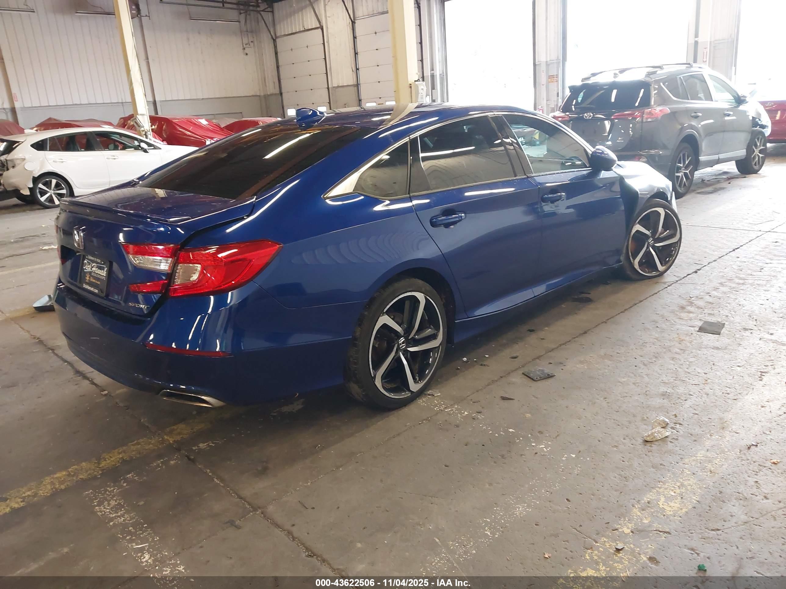 HONDA ACCORD image 4