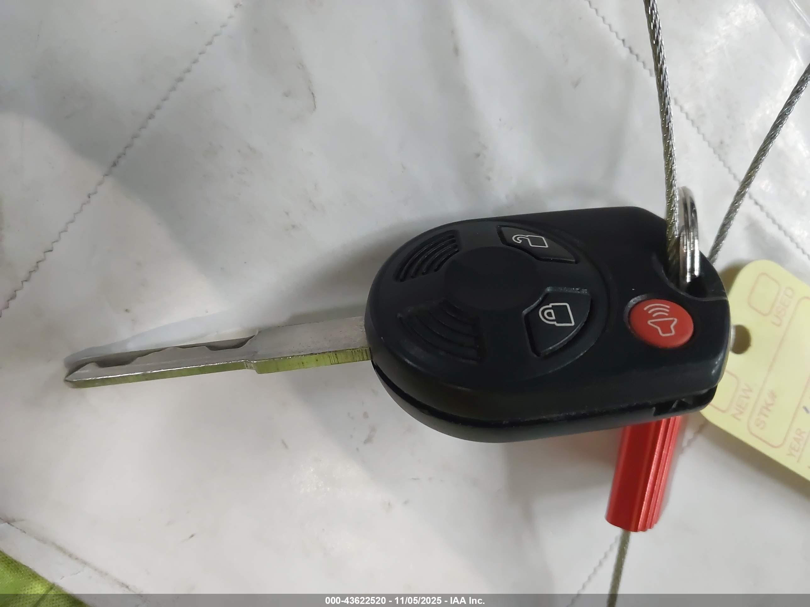 FORD ESCAPE image 11