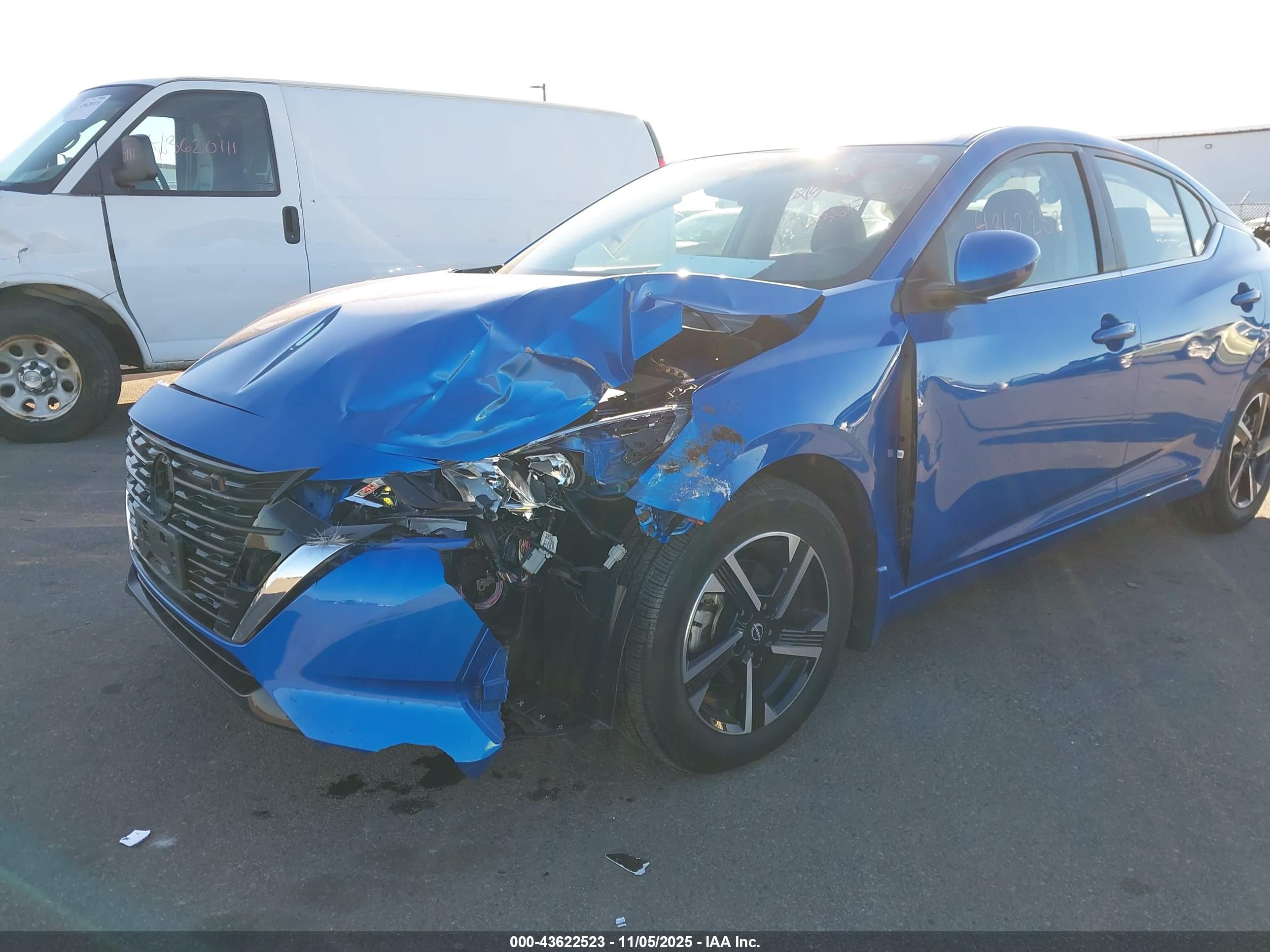 NISSAN SENTRA image 6
