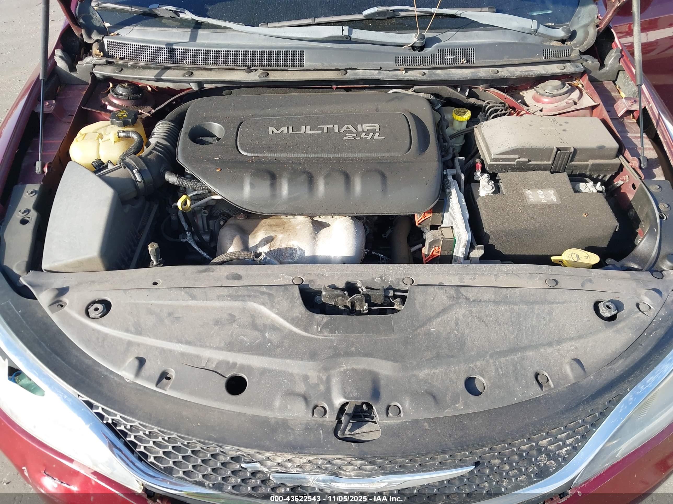 CHRYSLER 200 image 10
