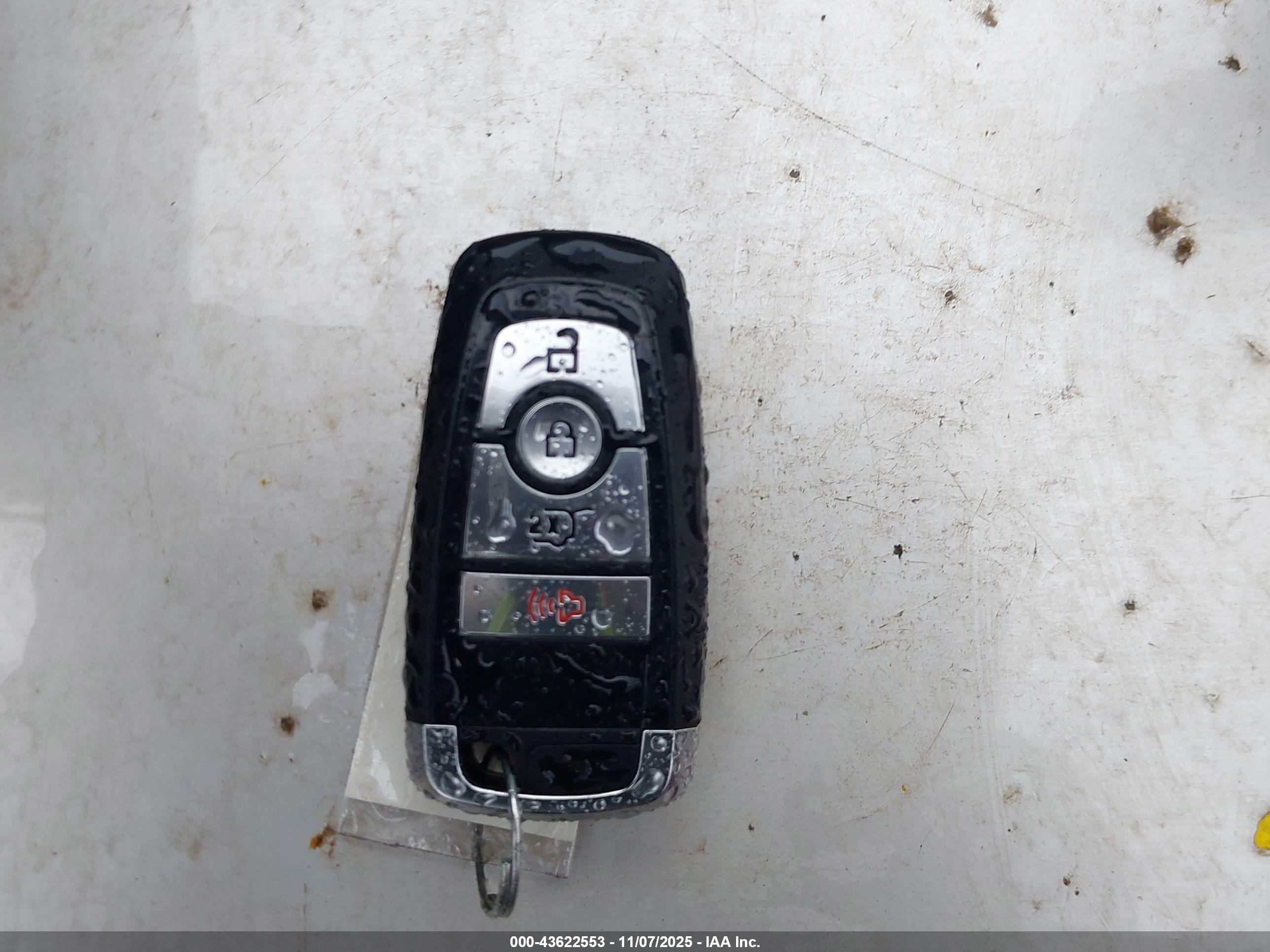 FORD ESCAPE image 11