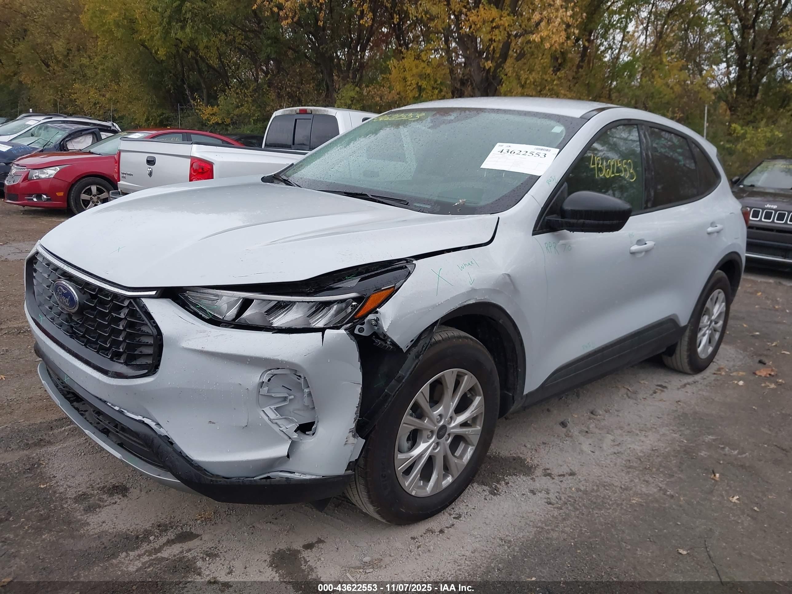 FORD ESCAPE image 6
