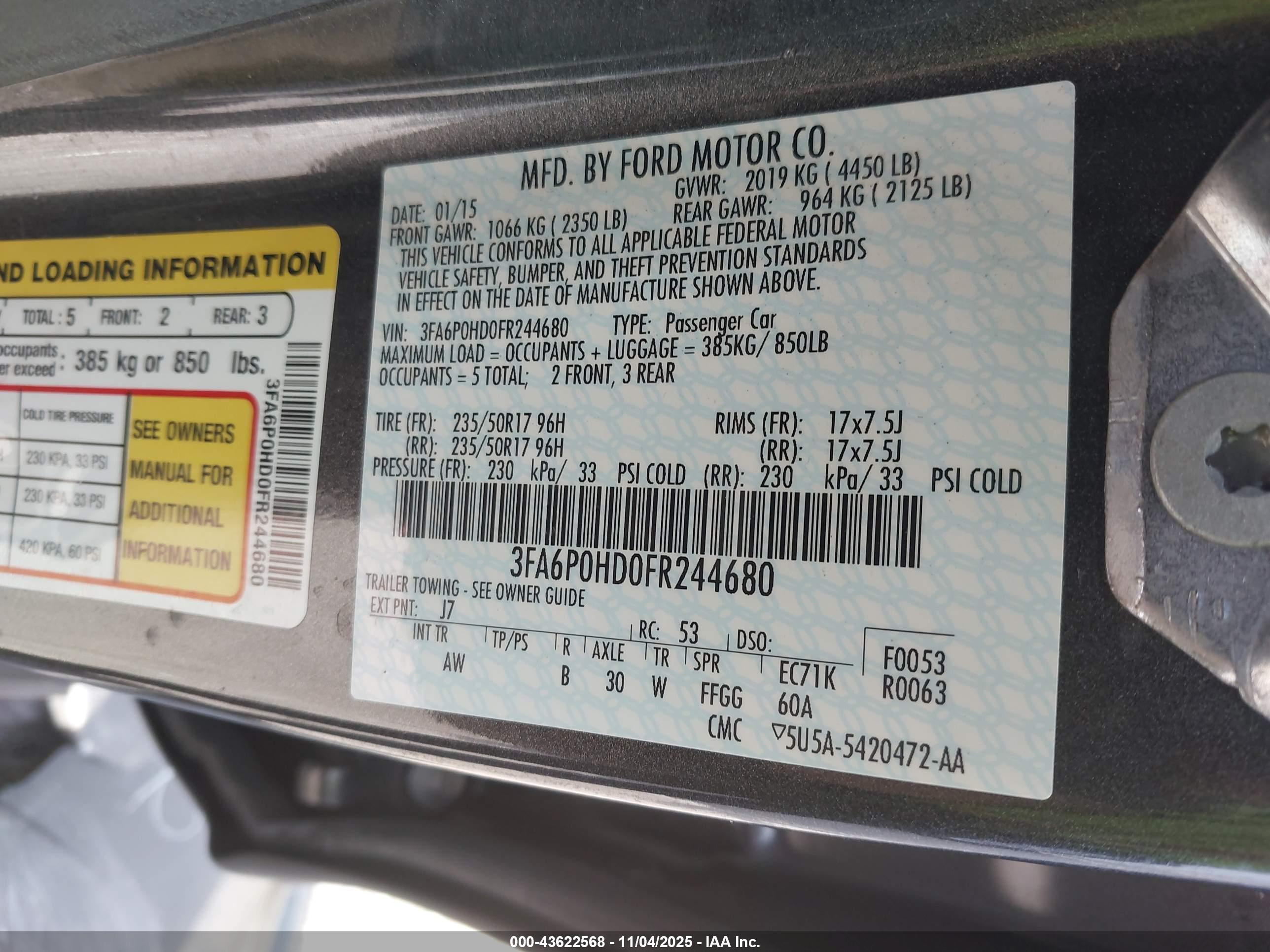 FORD FUSION image 9