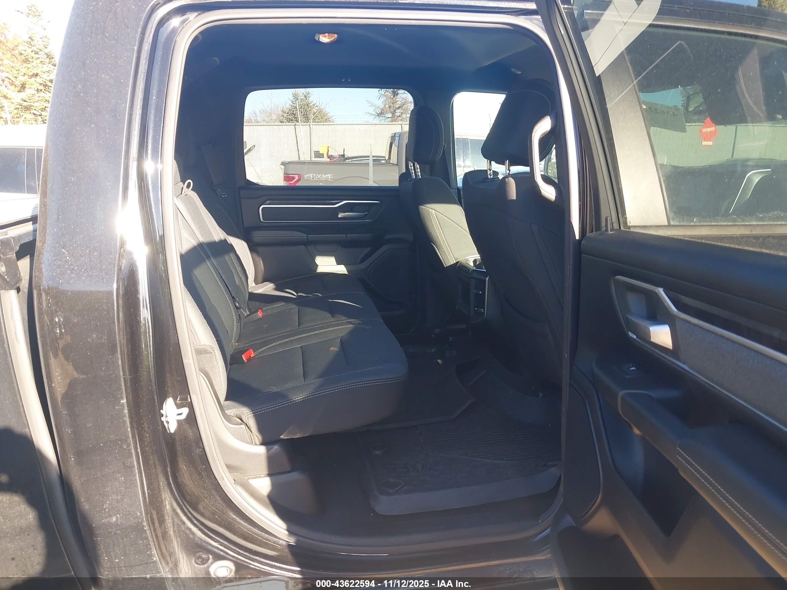 RAM 1500 image 8