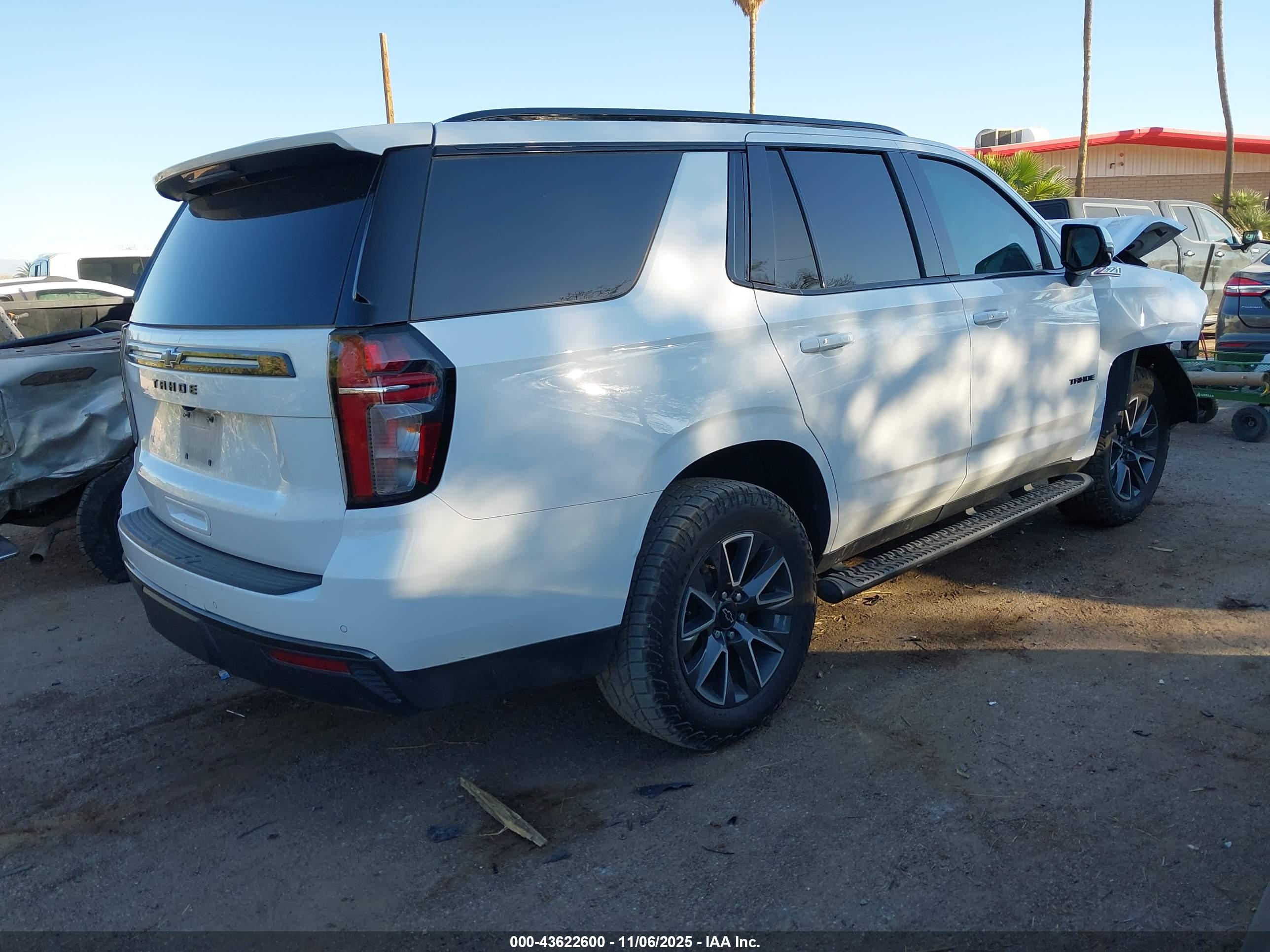 CHEVROLET TAHOE image 4