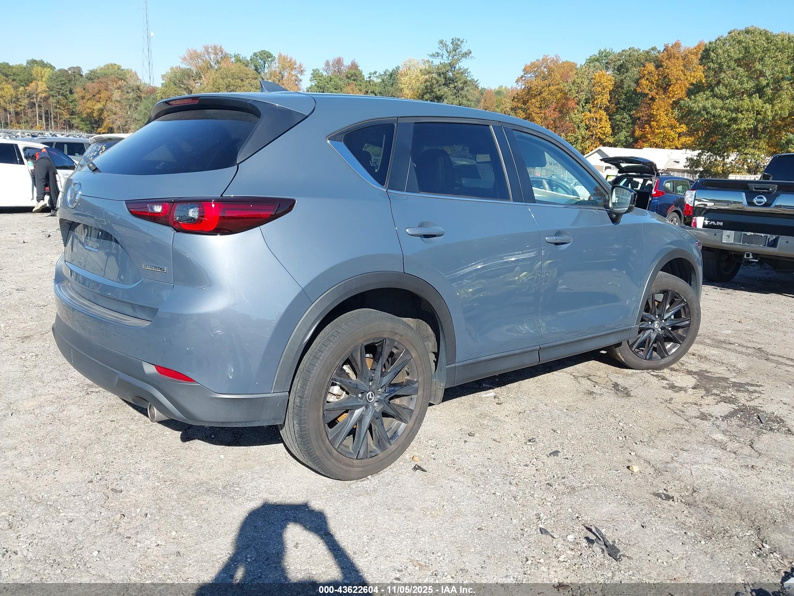 MAZDA CX-5 image 4