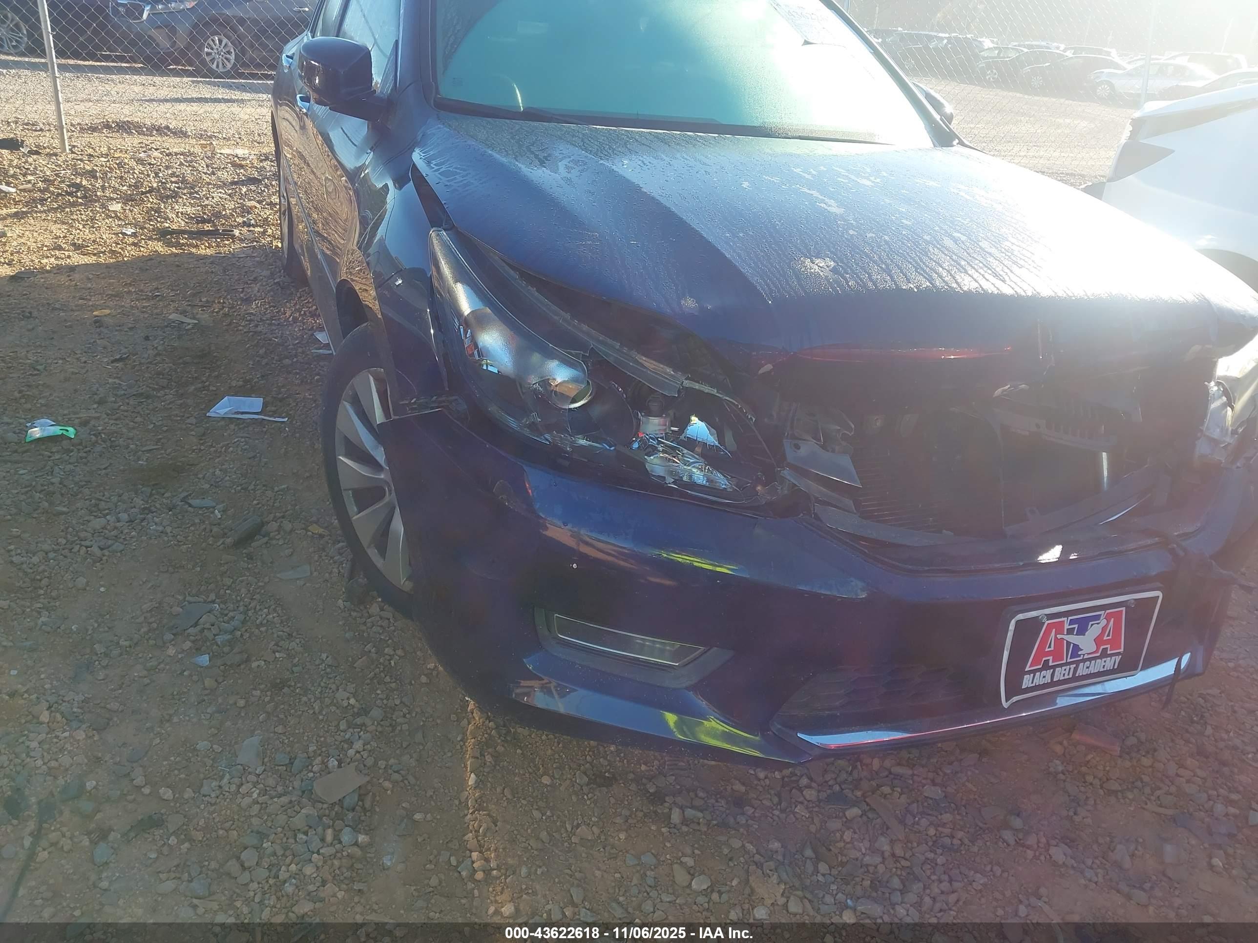HONDA ACCORD image 6