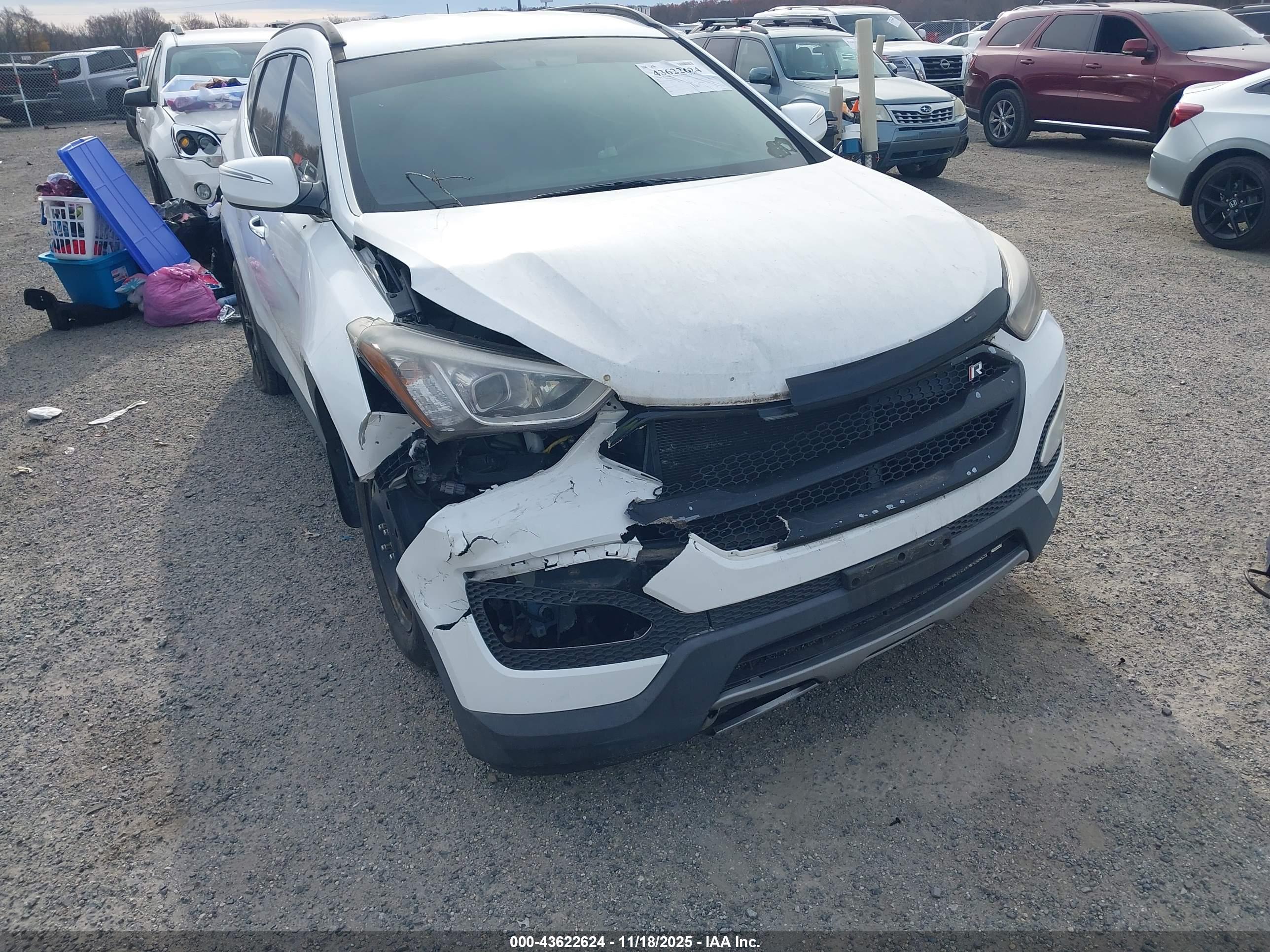 HYUNDAI SANTA image 6