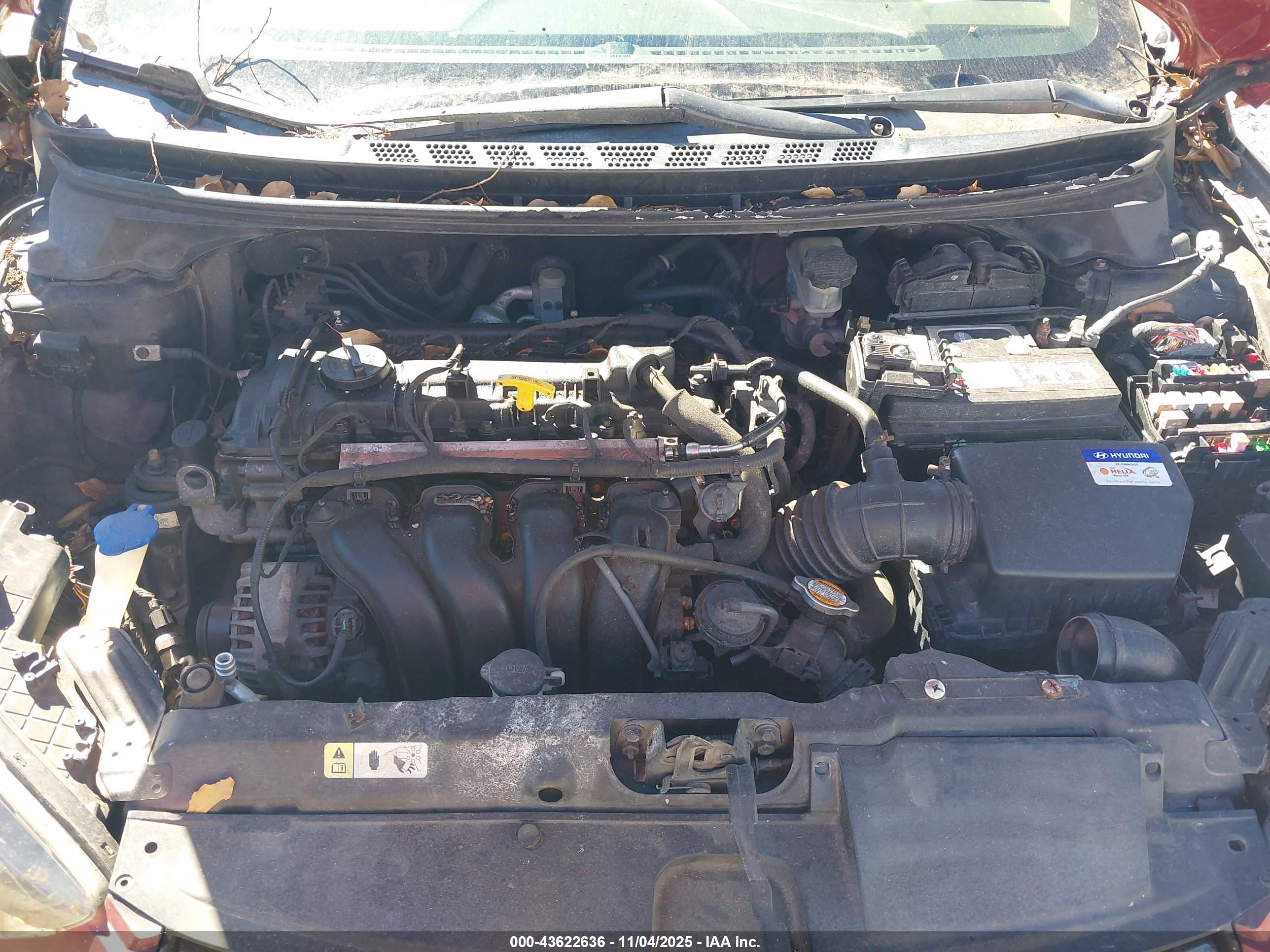 HYUNDAI ELANTRA image 10