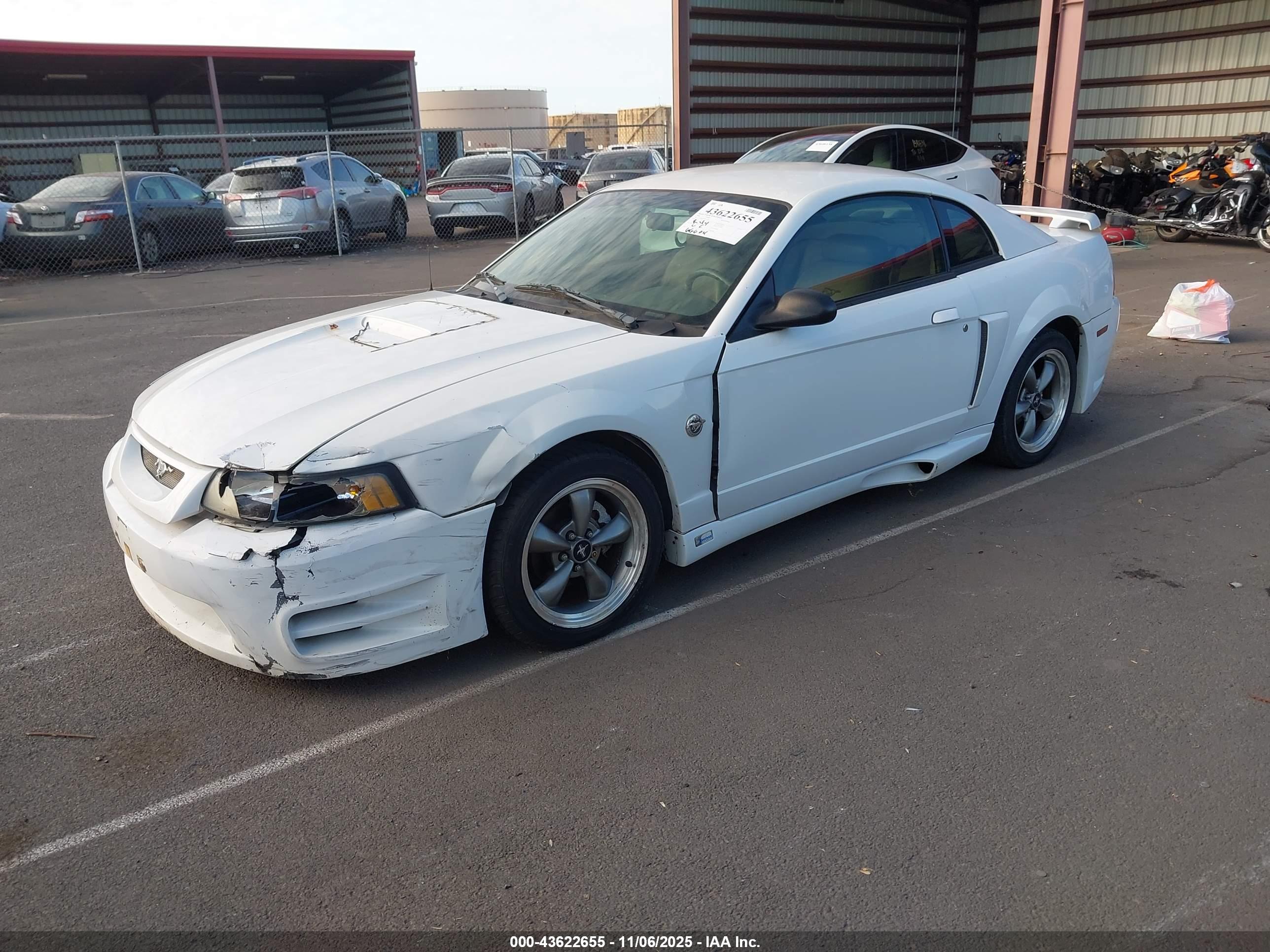FORD MUSTANG image 2