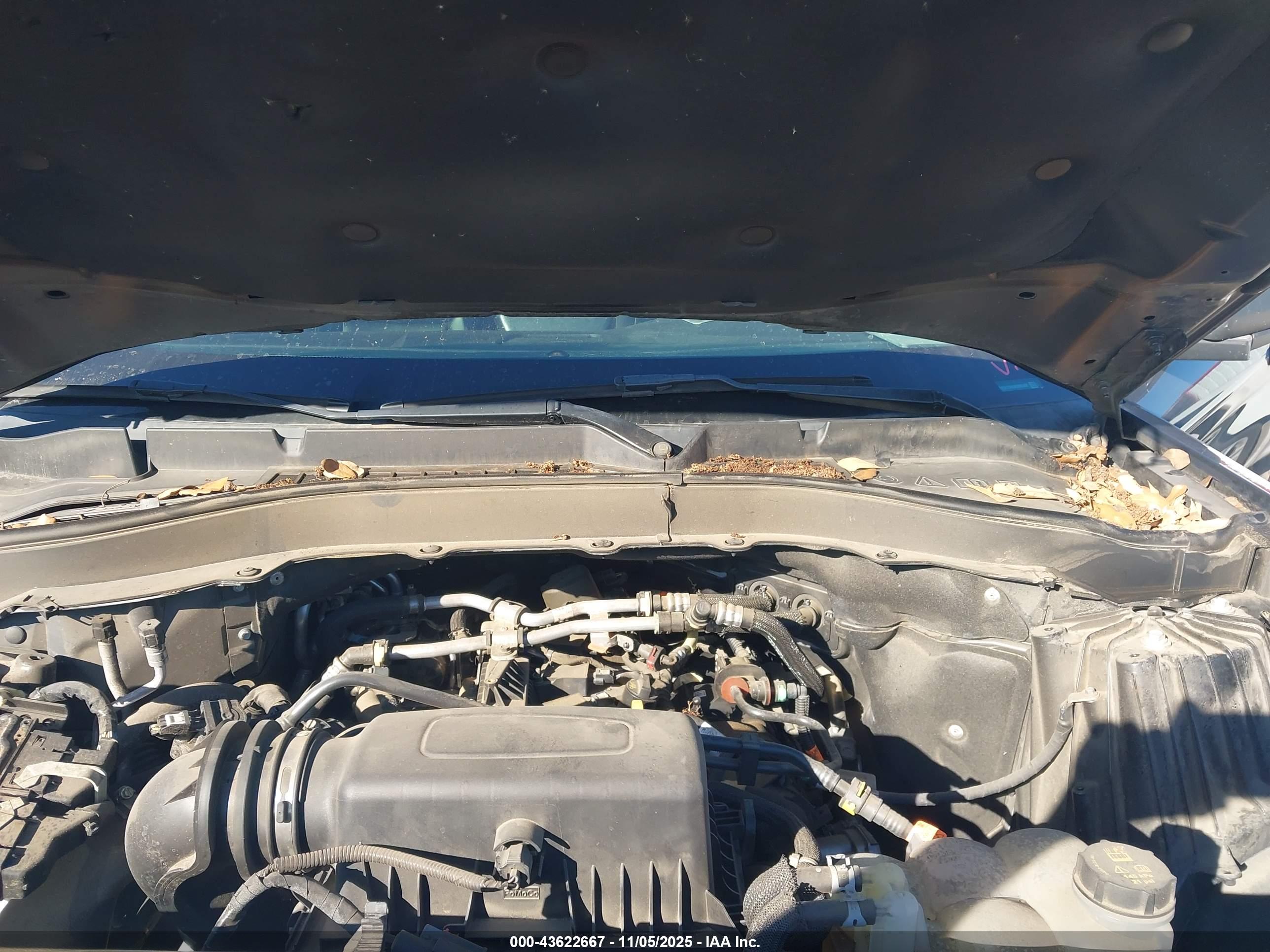 FORD EXPLORER image 10