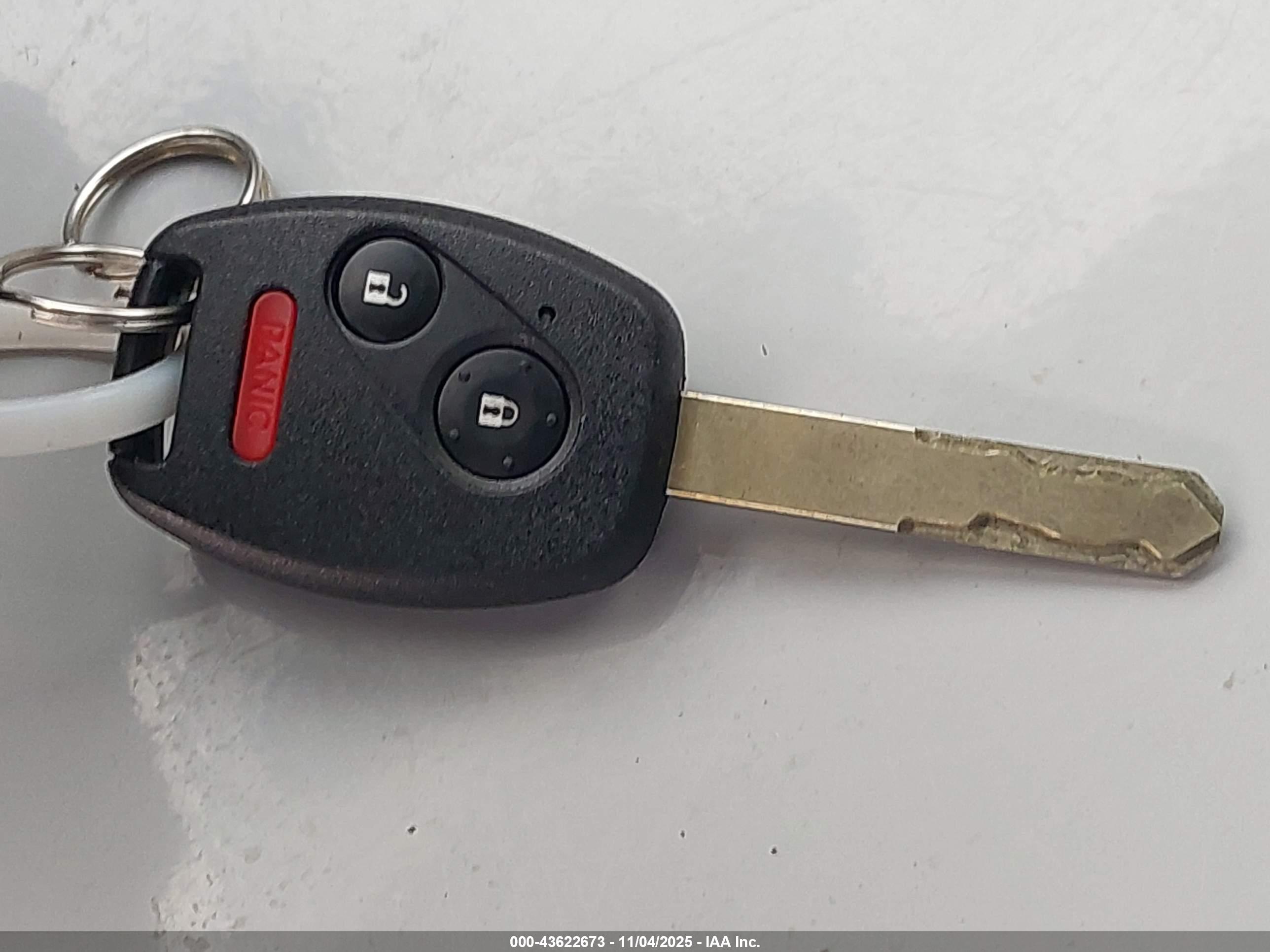 HONDA INSIGHT image 11