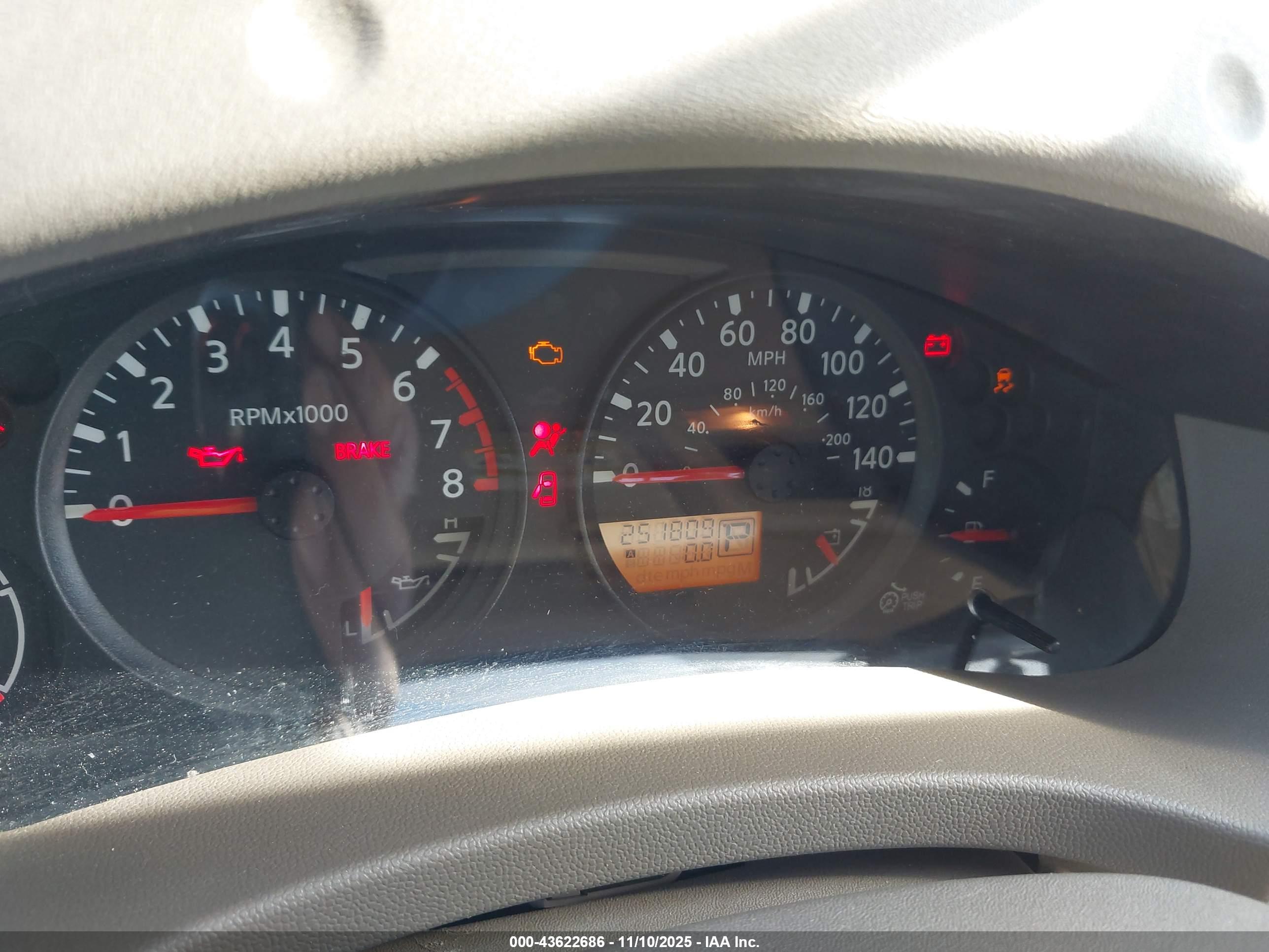 NISSAN FRONTIER image 7