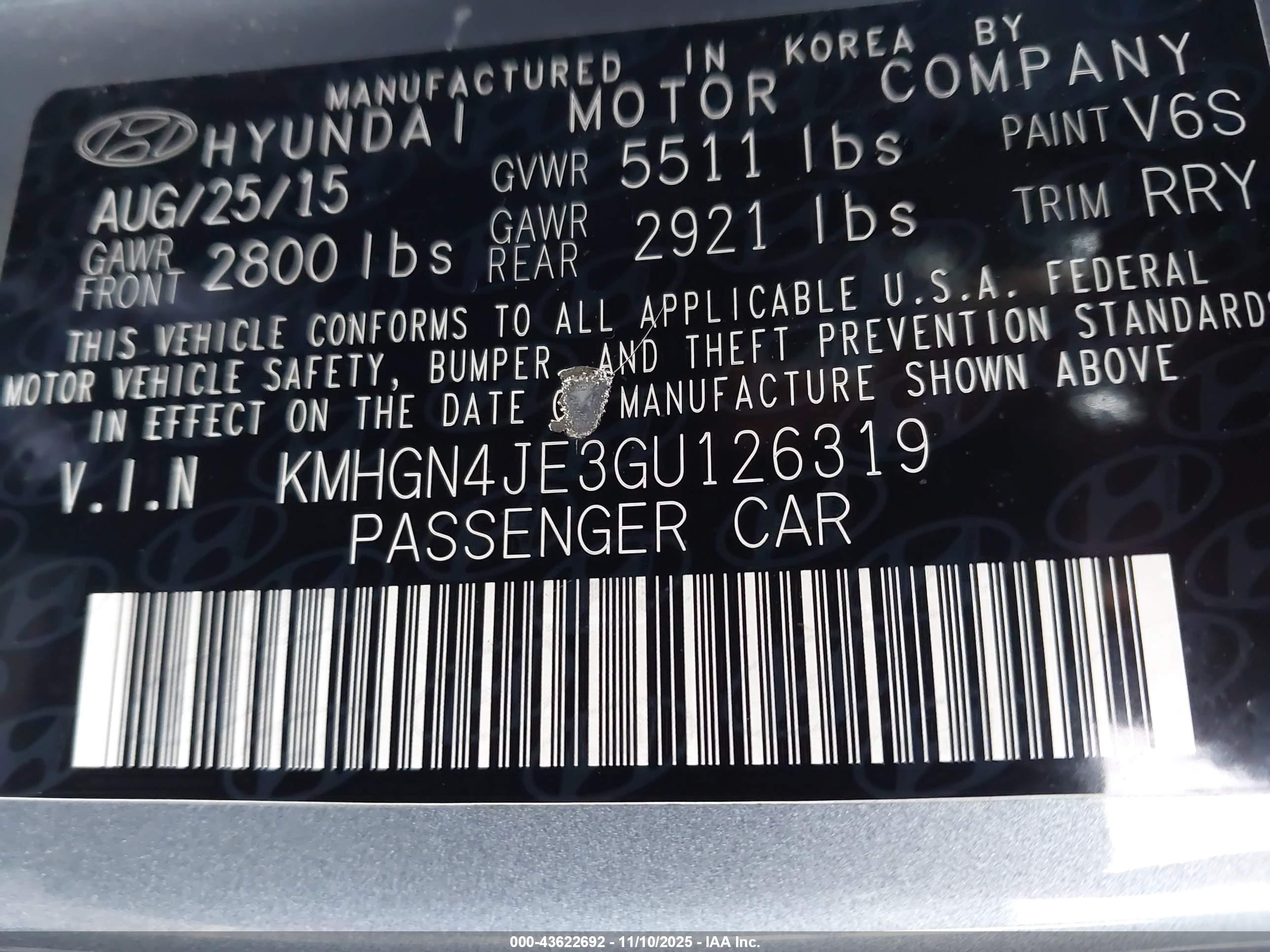 HYUNDAI GENESIS image 9