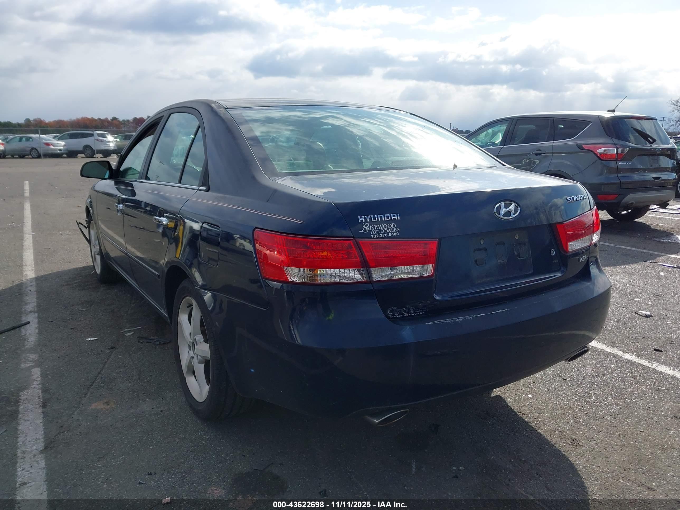 HYUNDAI SONATA image 3