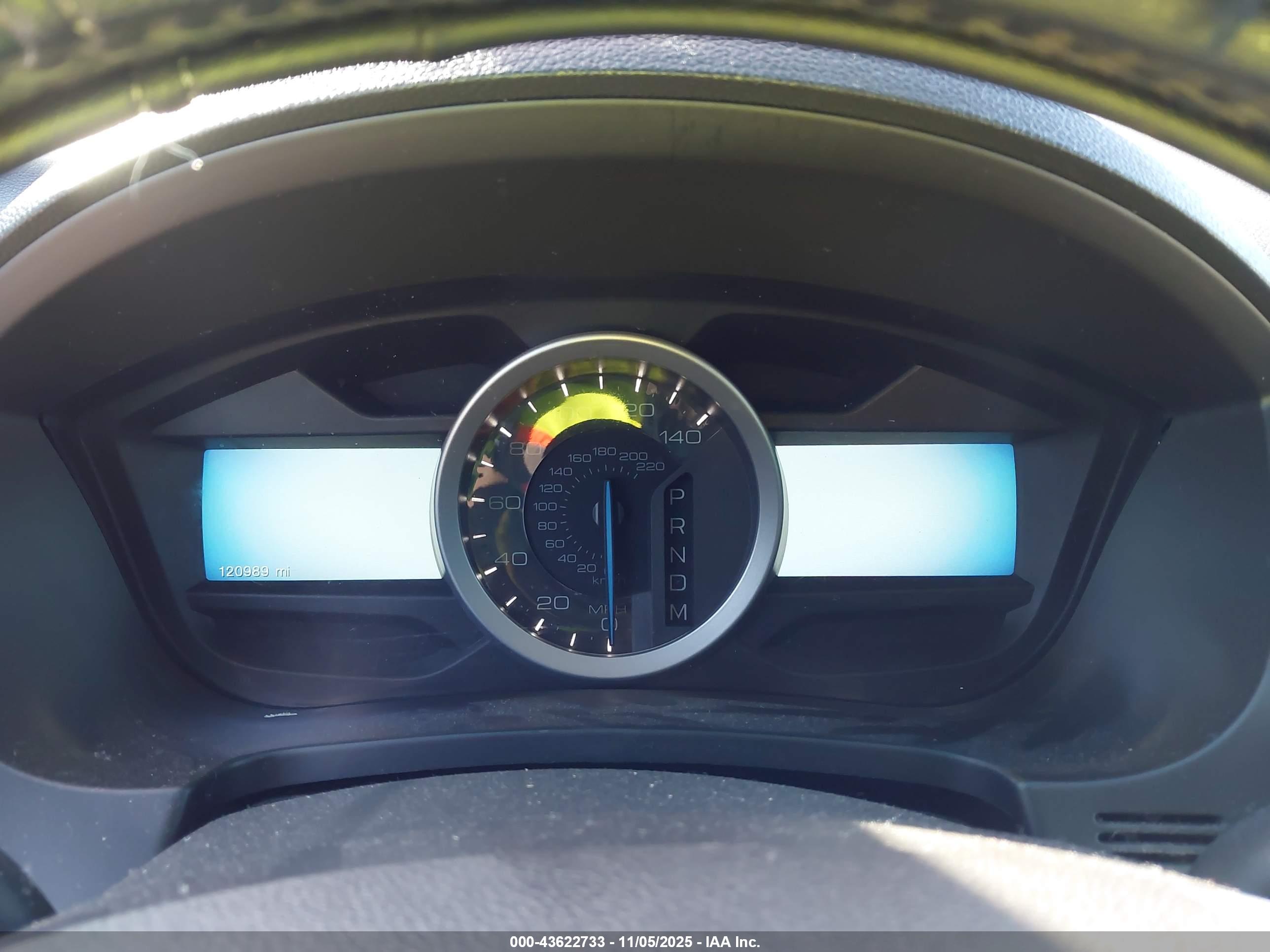 FORD EXPLORER image 7