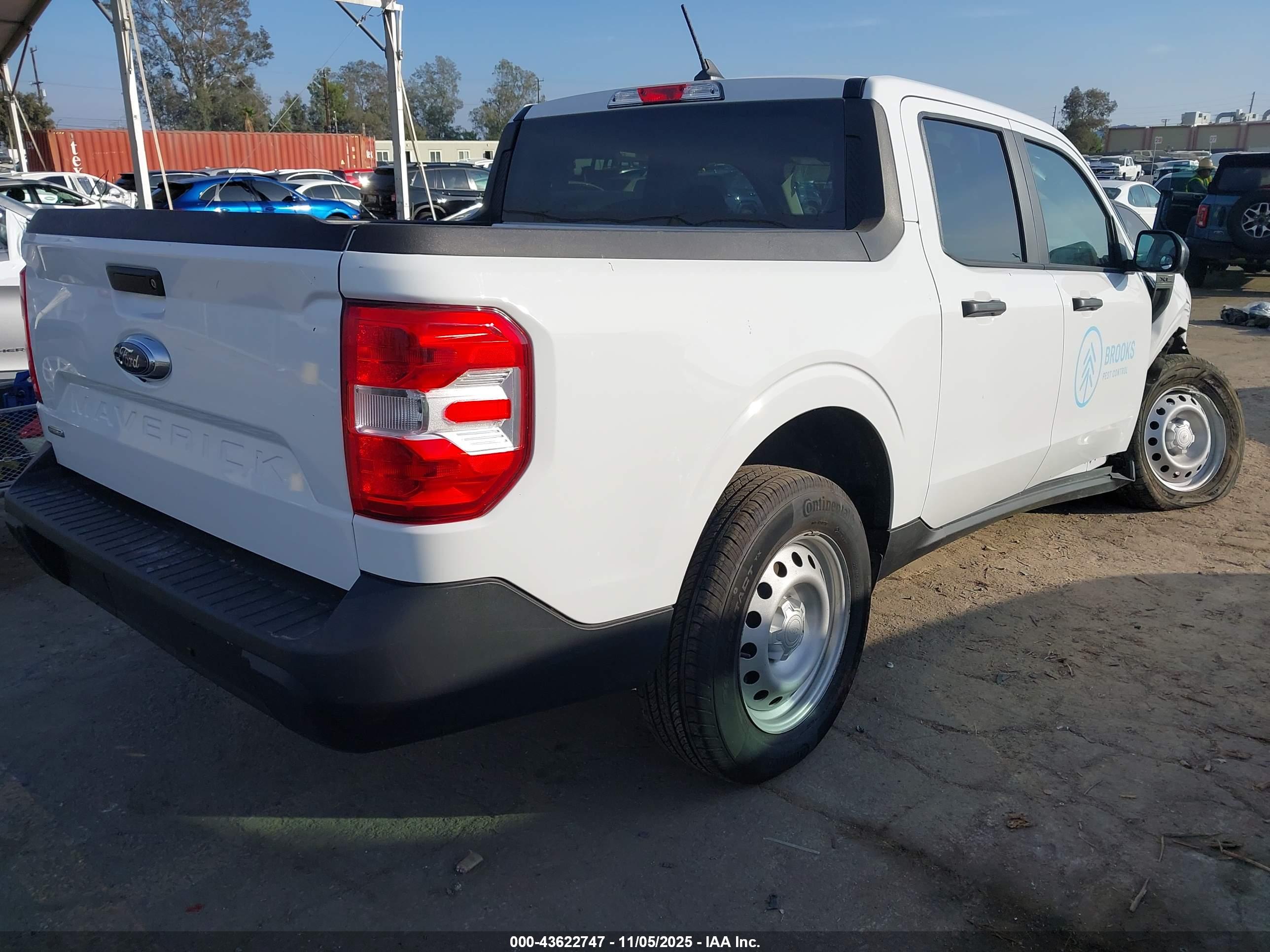 FORD MAVERICK image 4