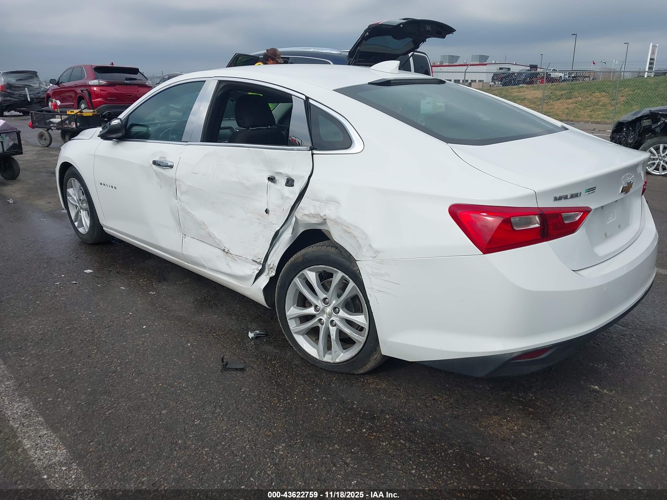CHEVROLET MALIBU image 3