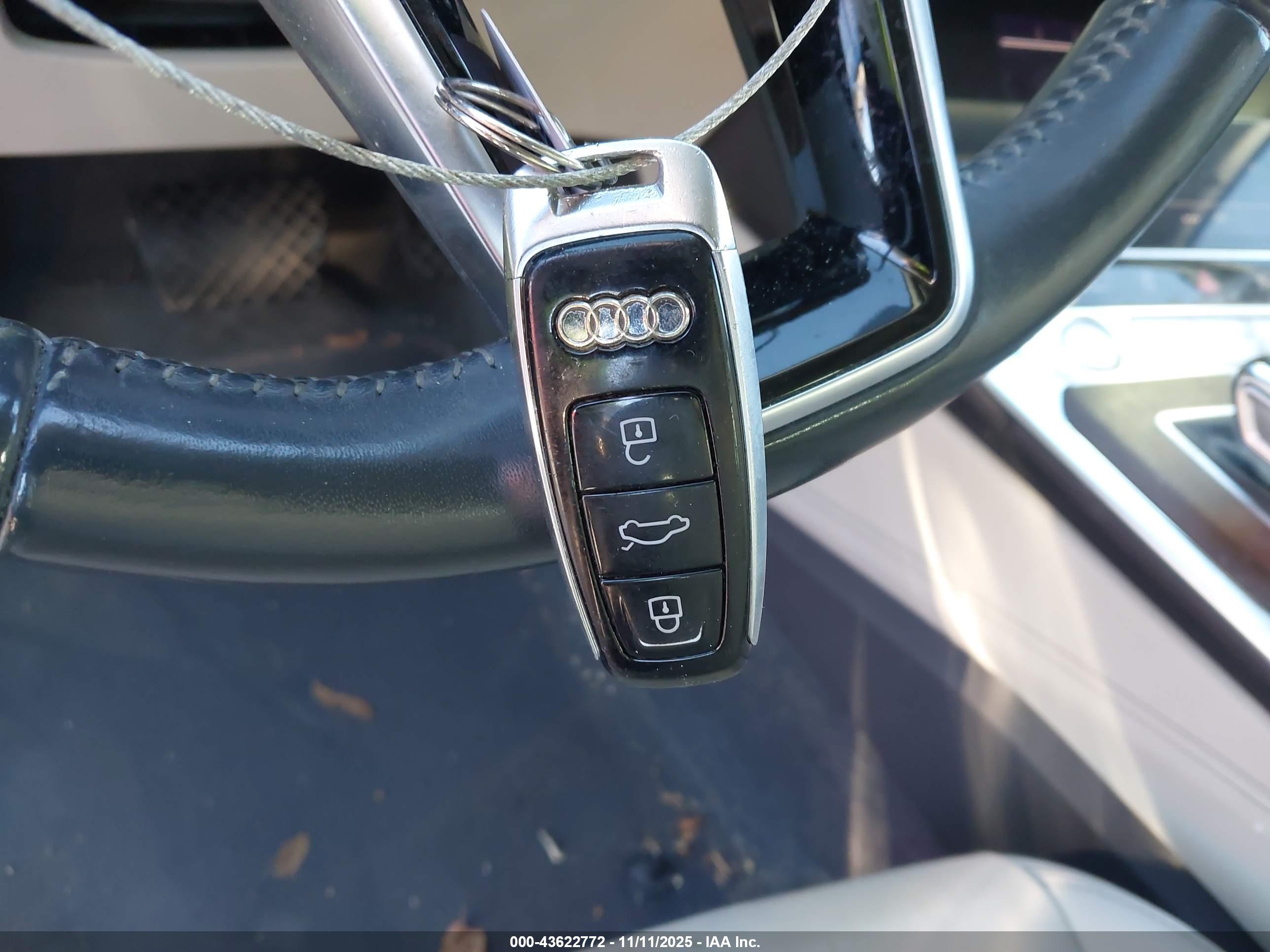 AUDI A6 image 11