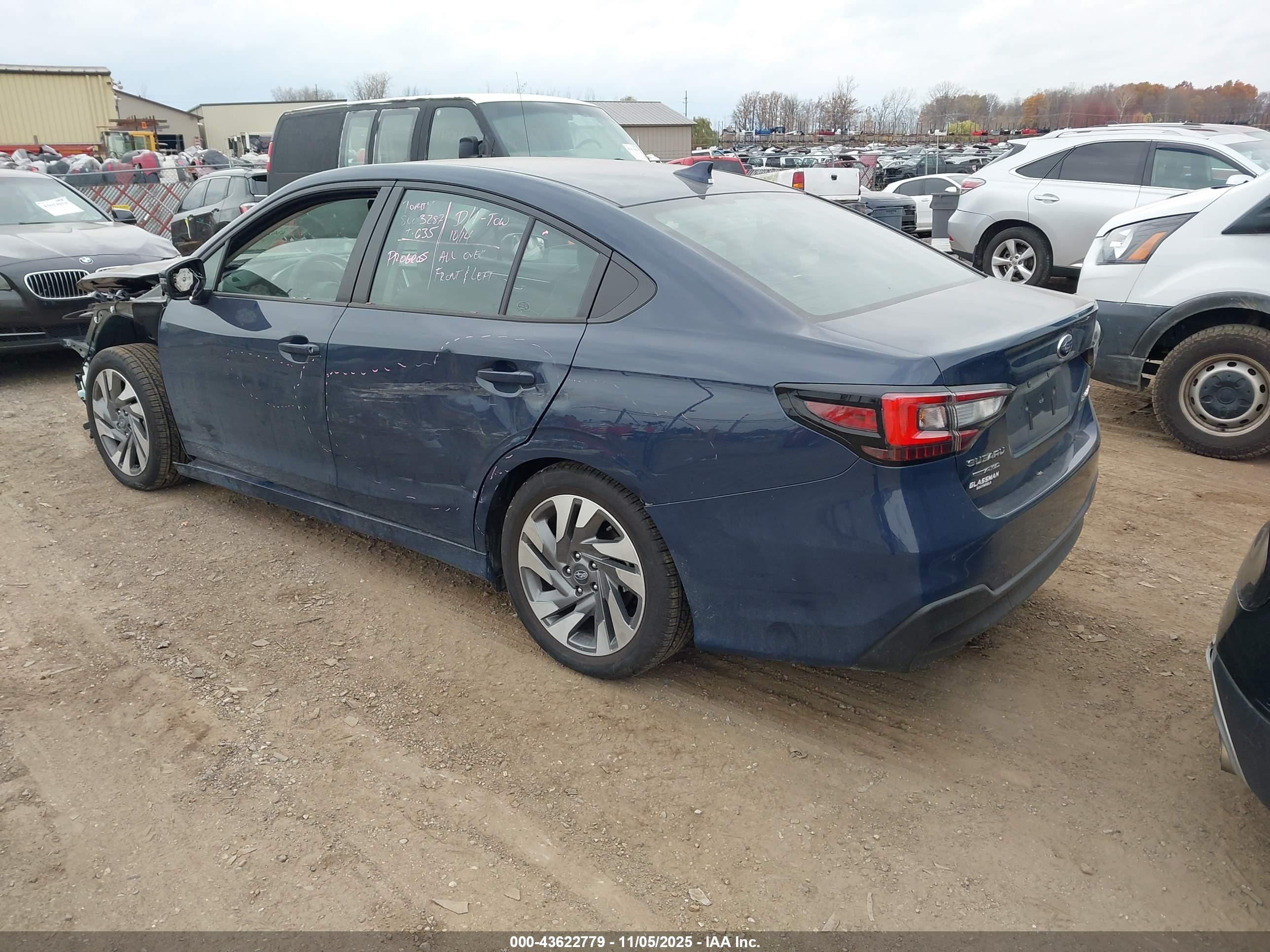 SUBARU LEGACY image 3