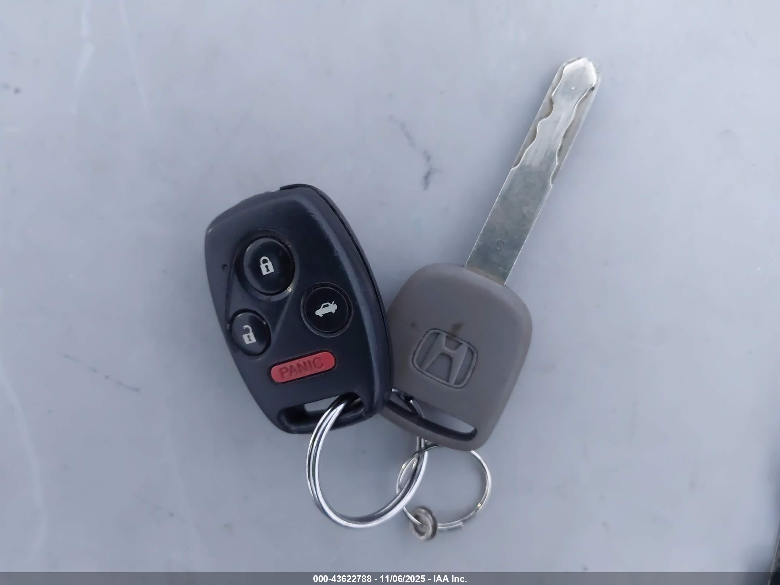 HONDA ACCORD image 11