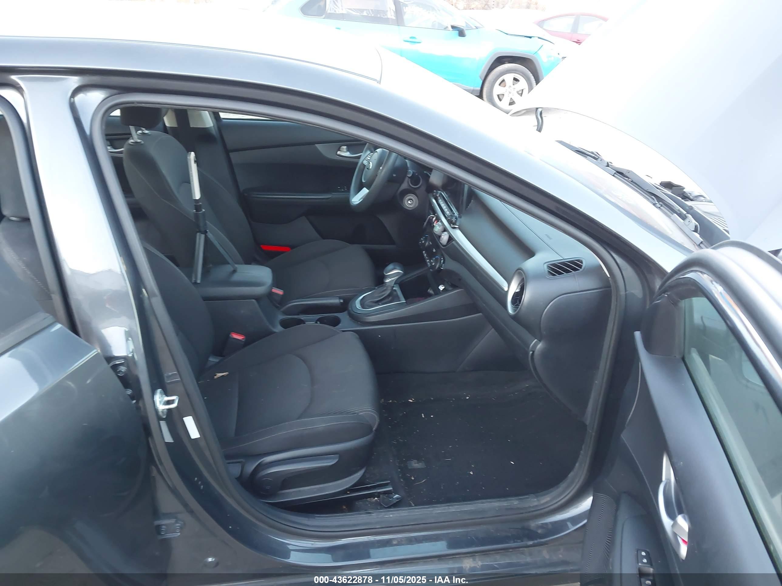 KIA FORTE image 5