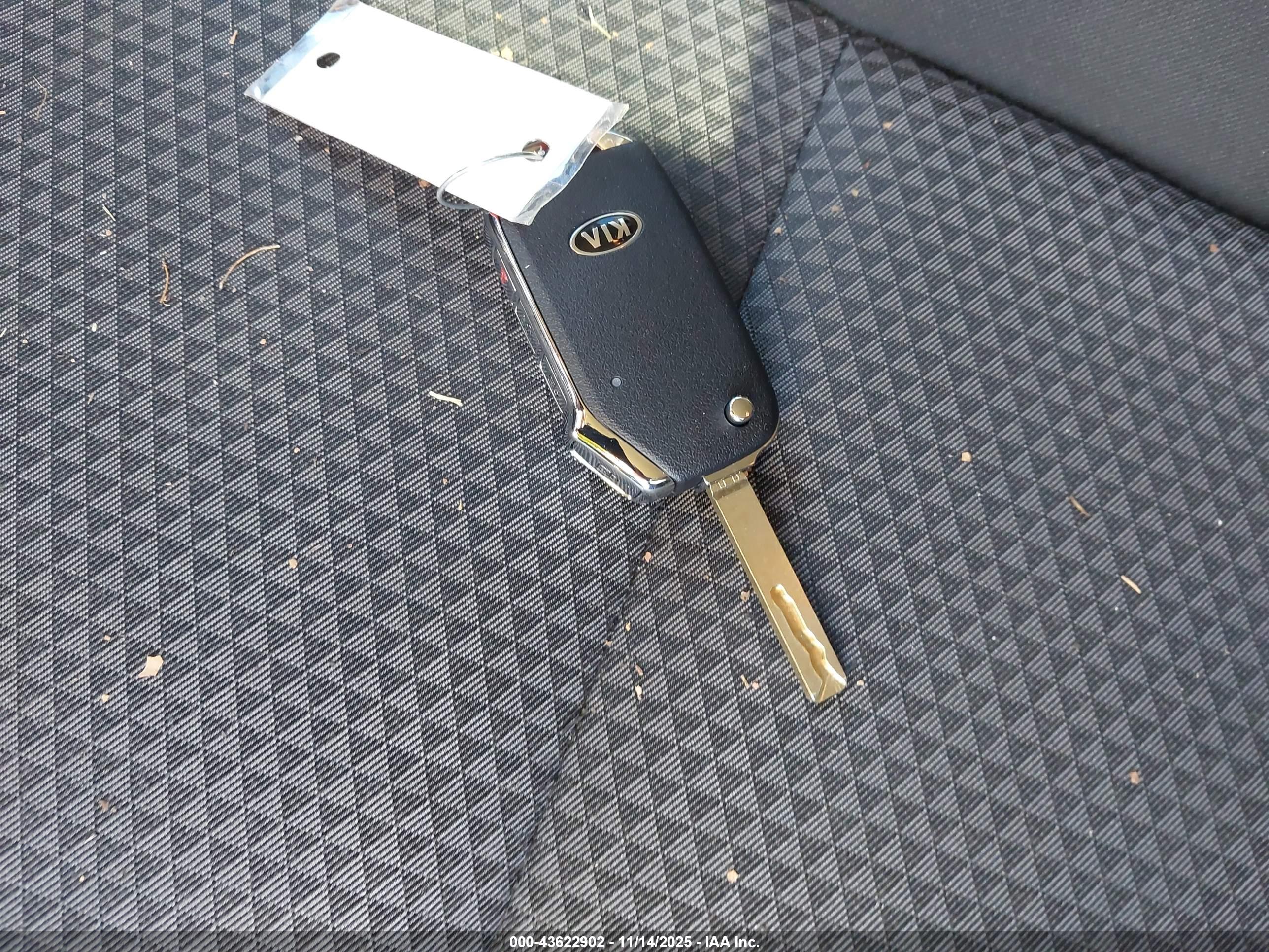 KIA SOUL image 11