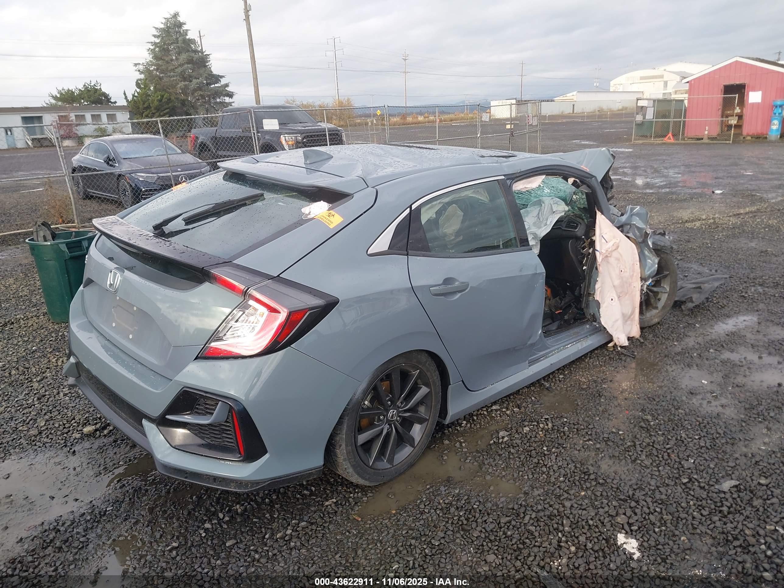 HONDA CIVIC image 4