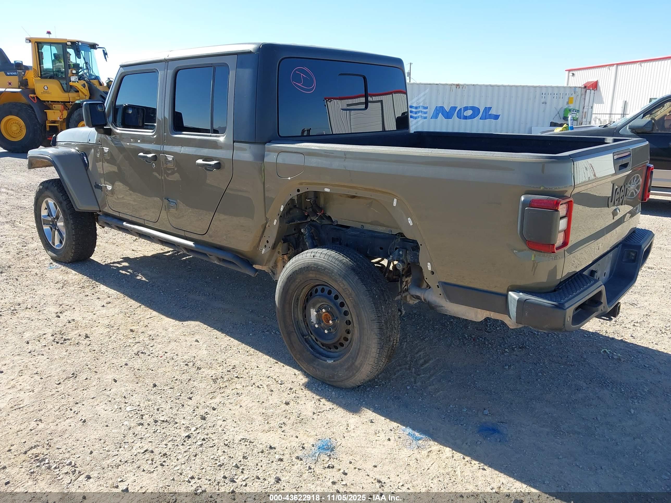 JEEP GLADIATOR image 3