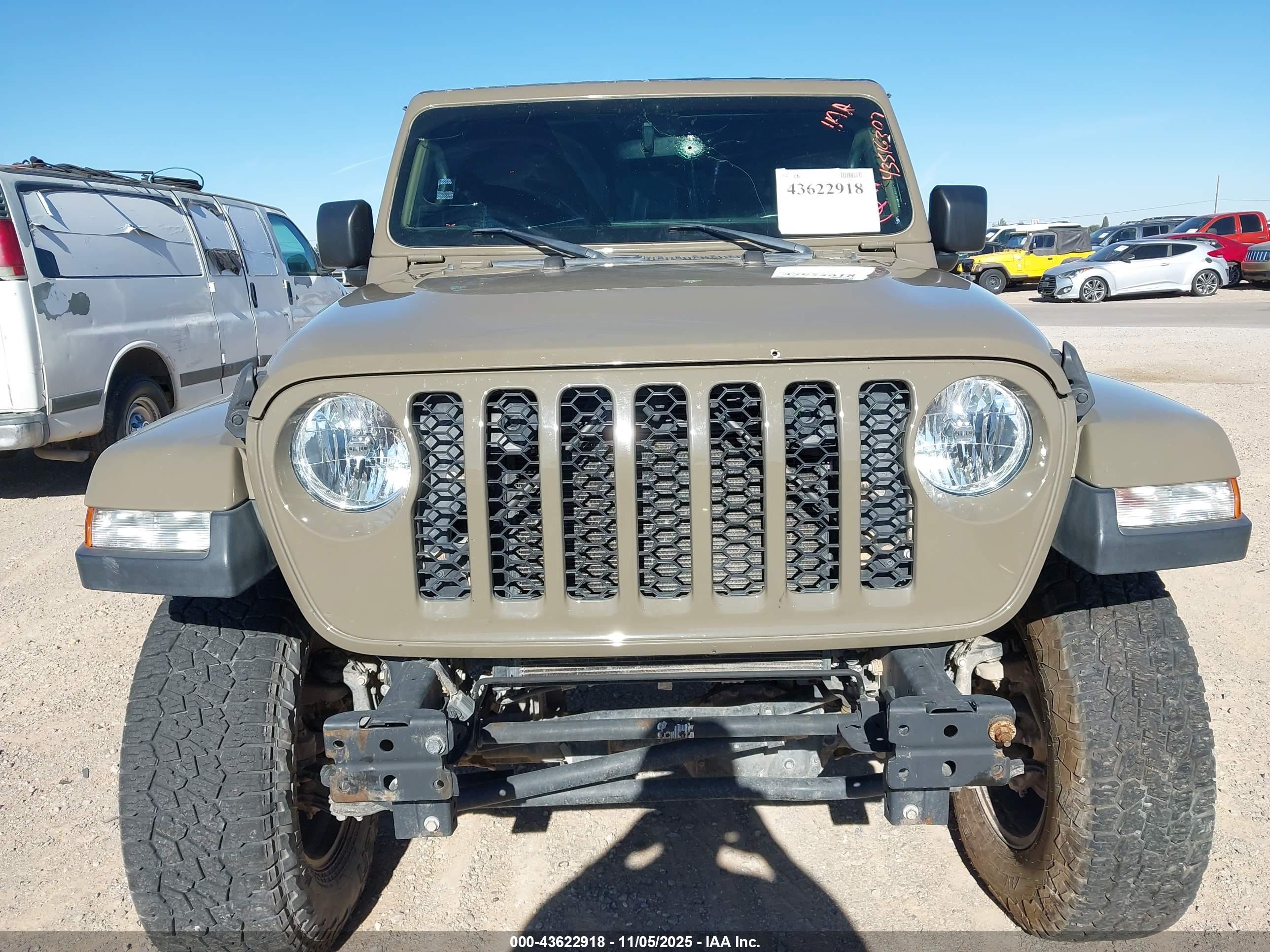 JEEP GLADIATOR image 6