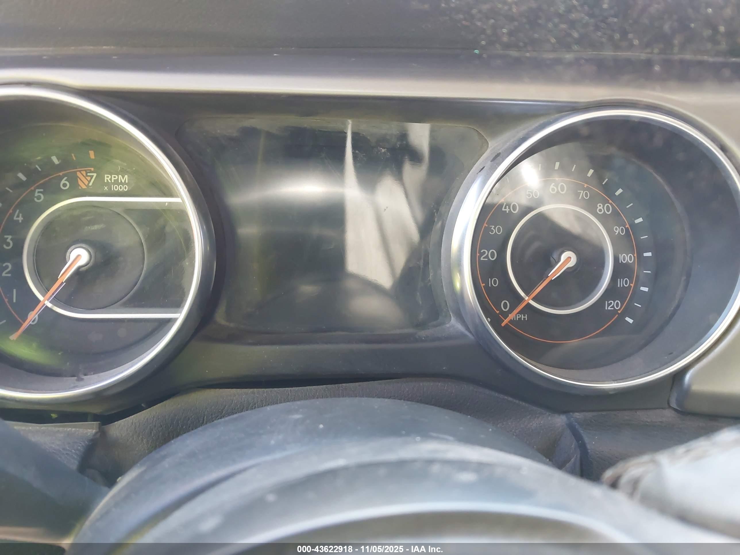 JEEP GLADIATOR image 7