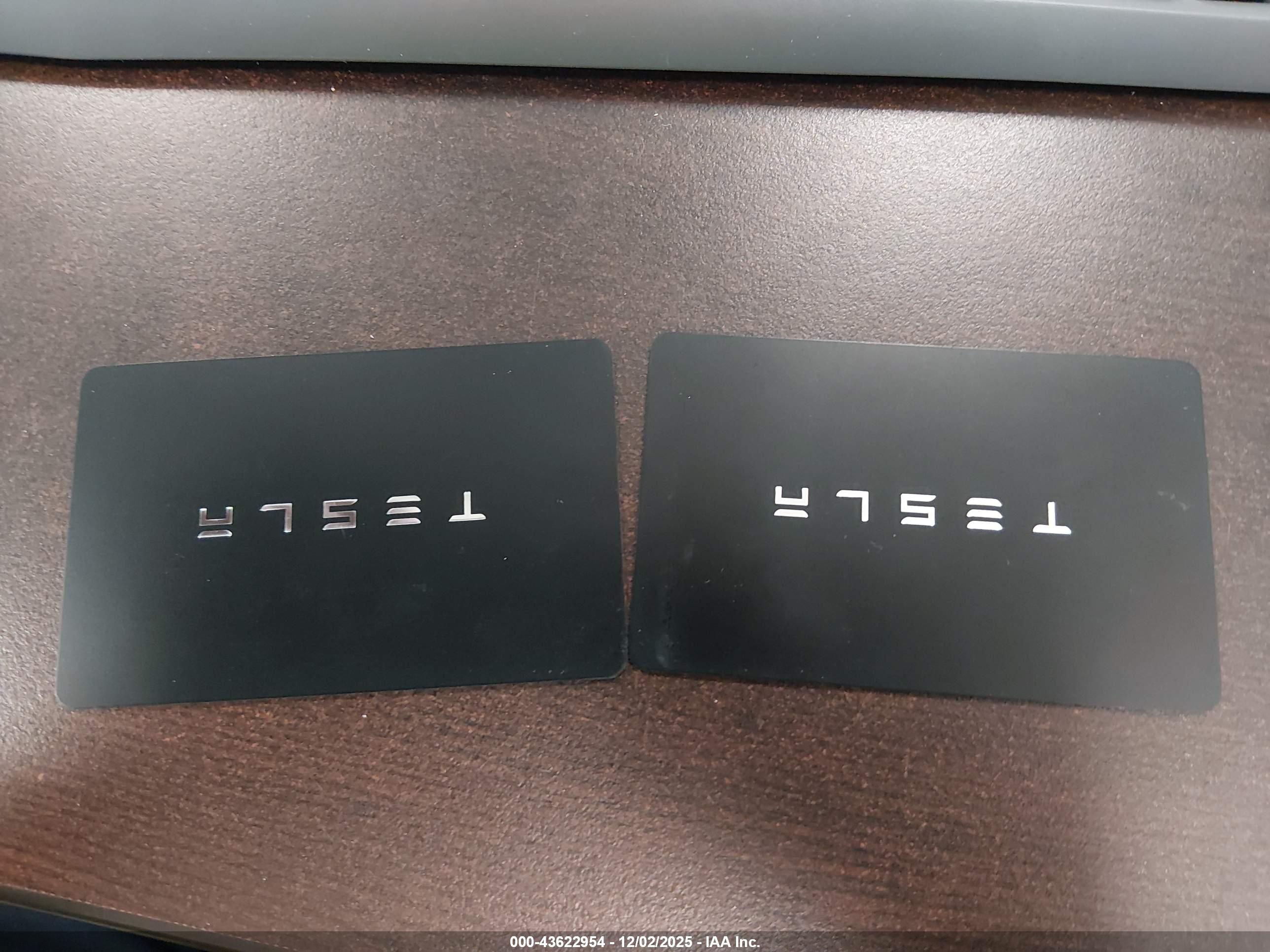TESLA MODEL image 11