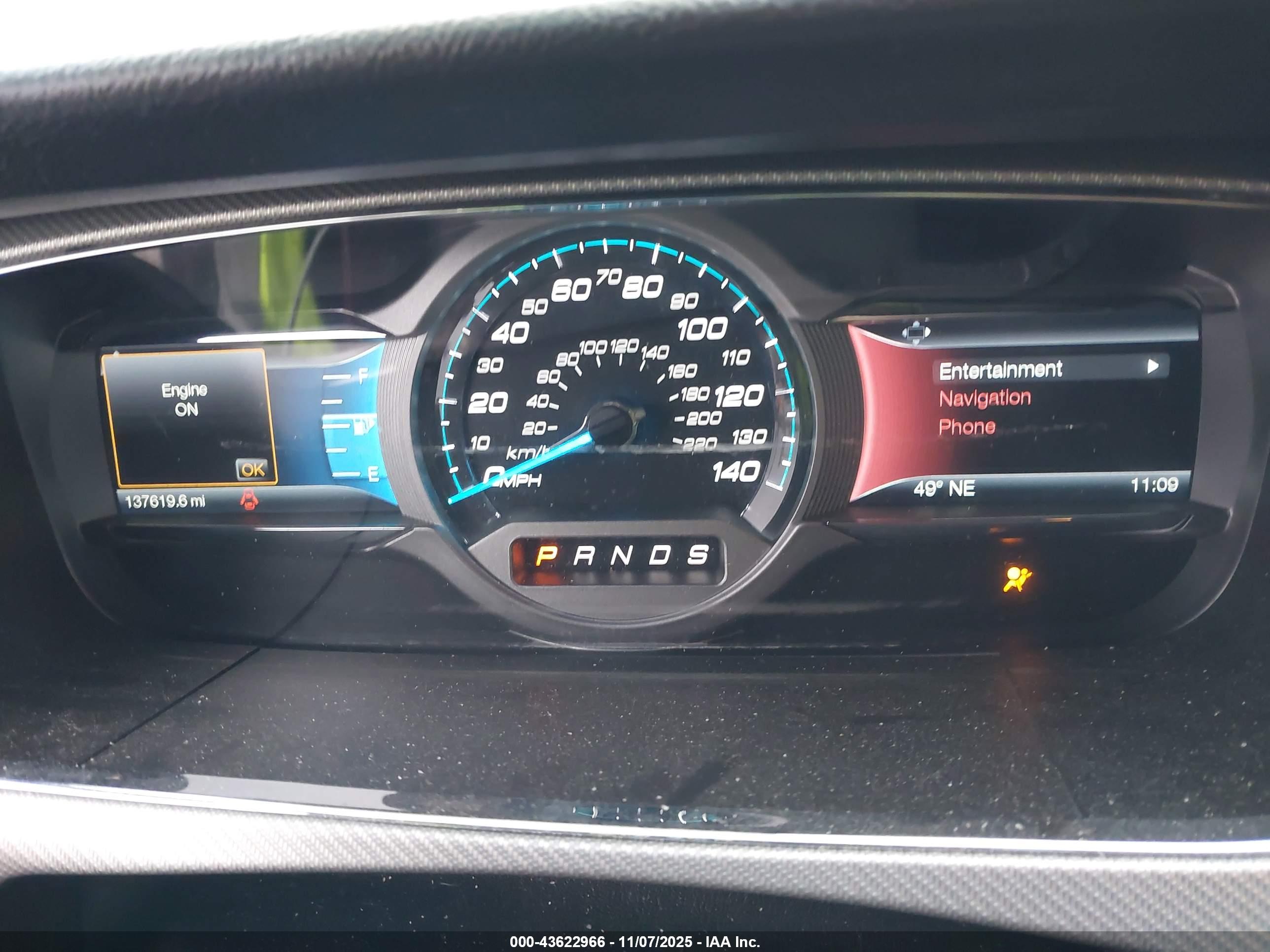 FORD TAURUS image 7