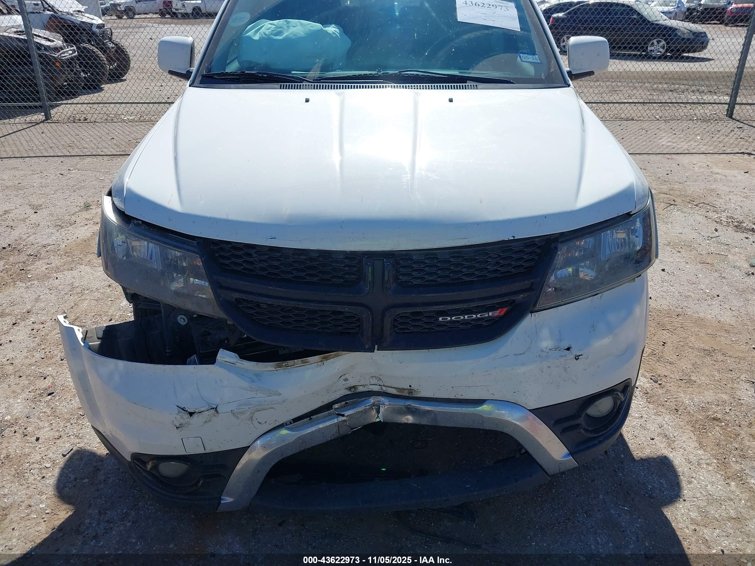 DODGE JOURNEY image 6