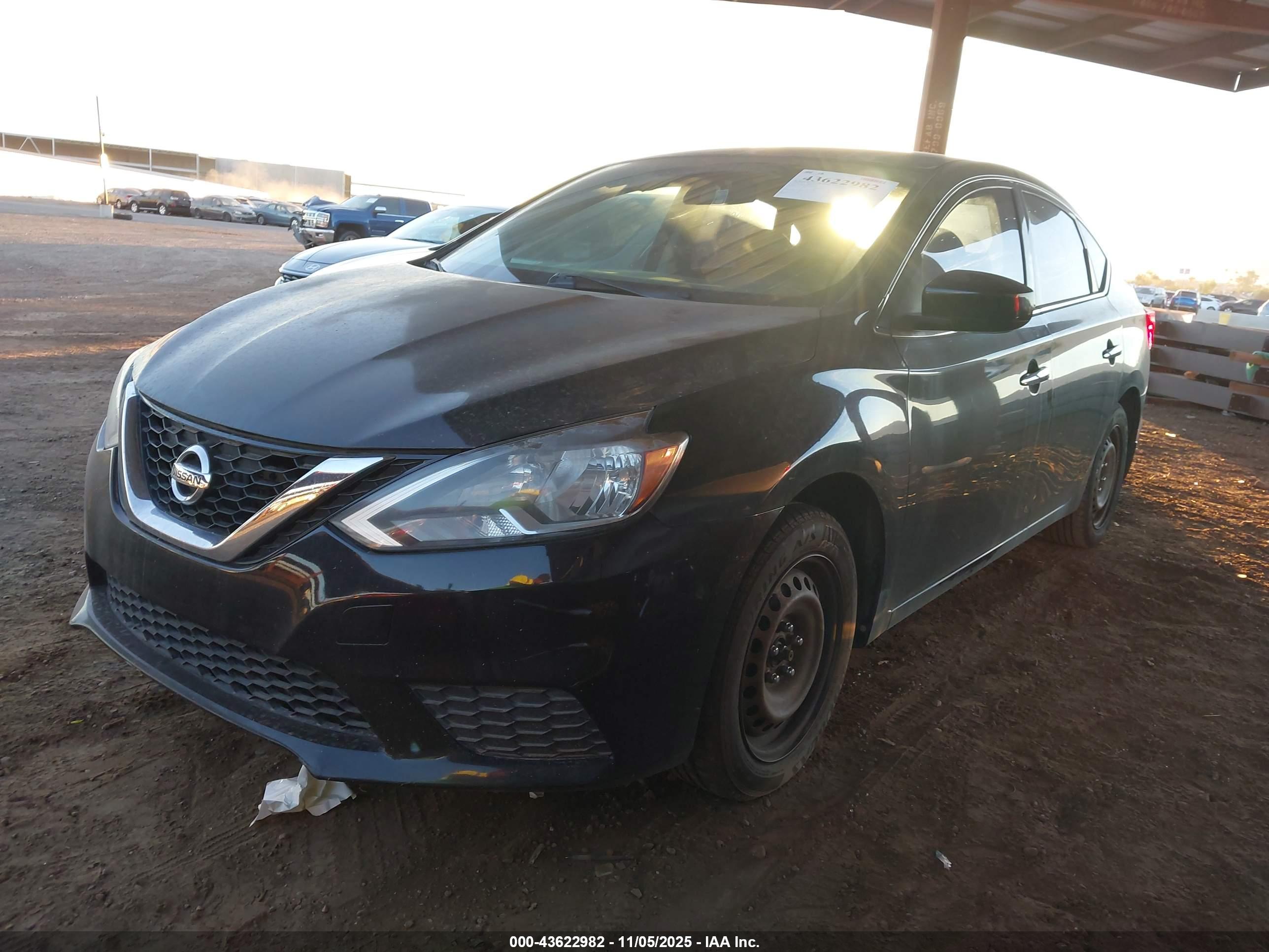 NISSAN SENTRA image 2