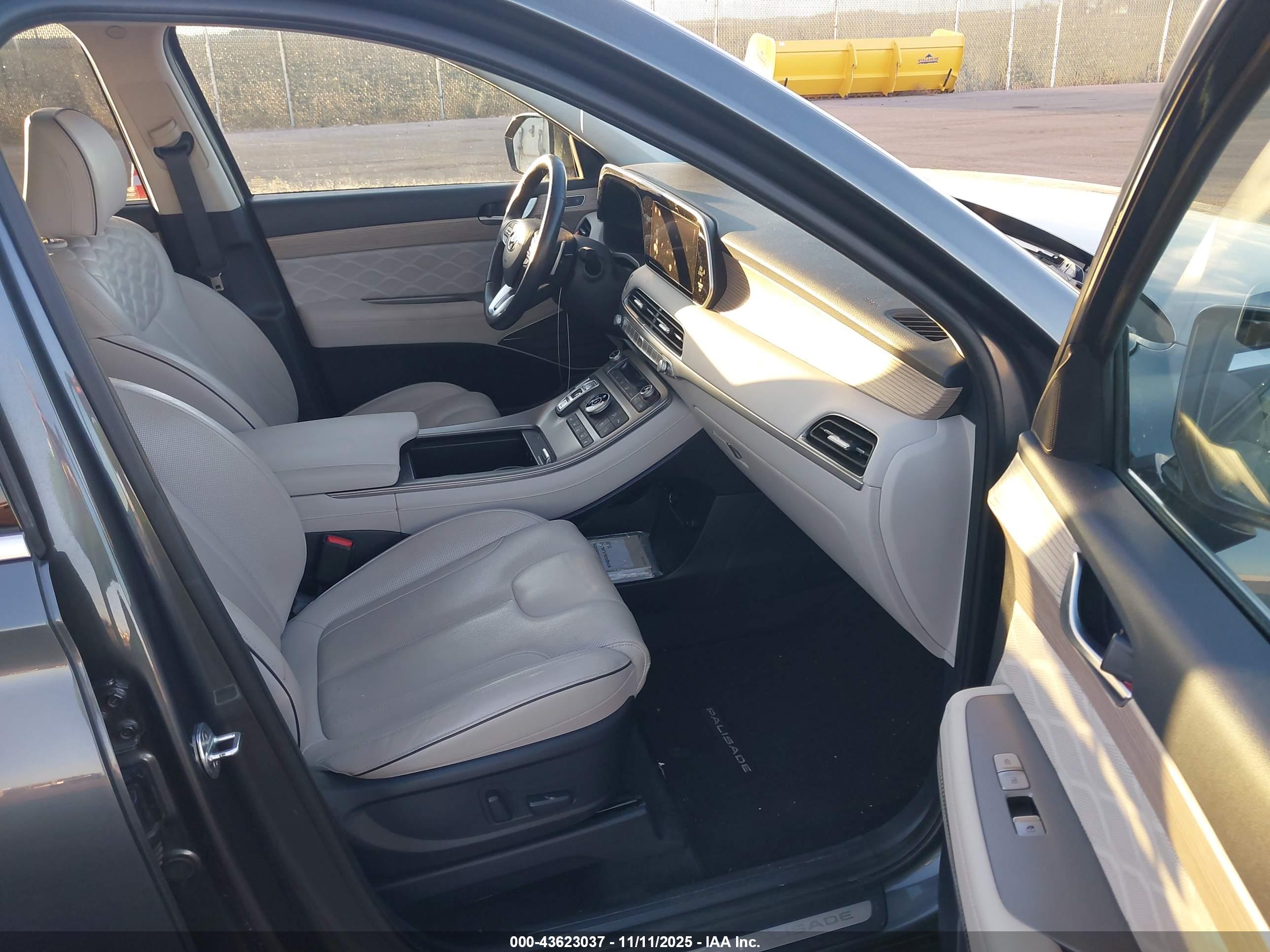 HYUNDAI PALISADE image 5