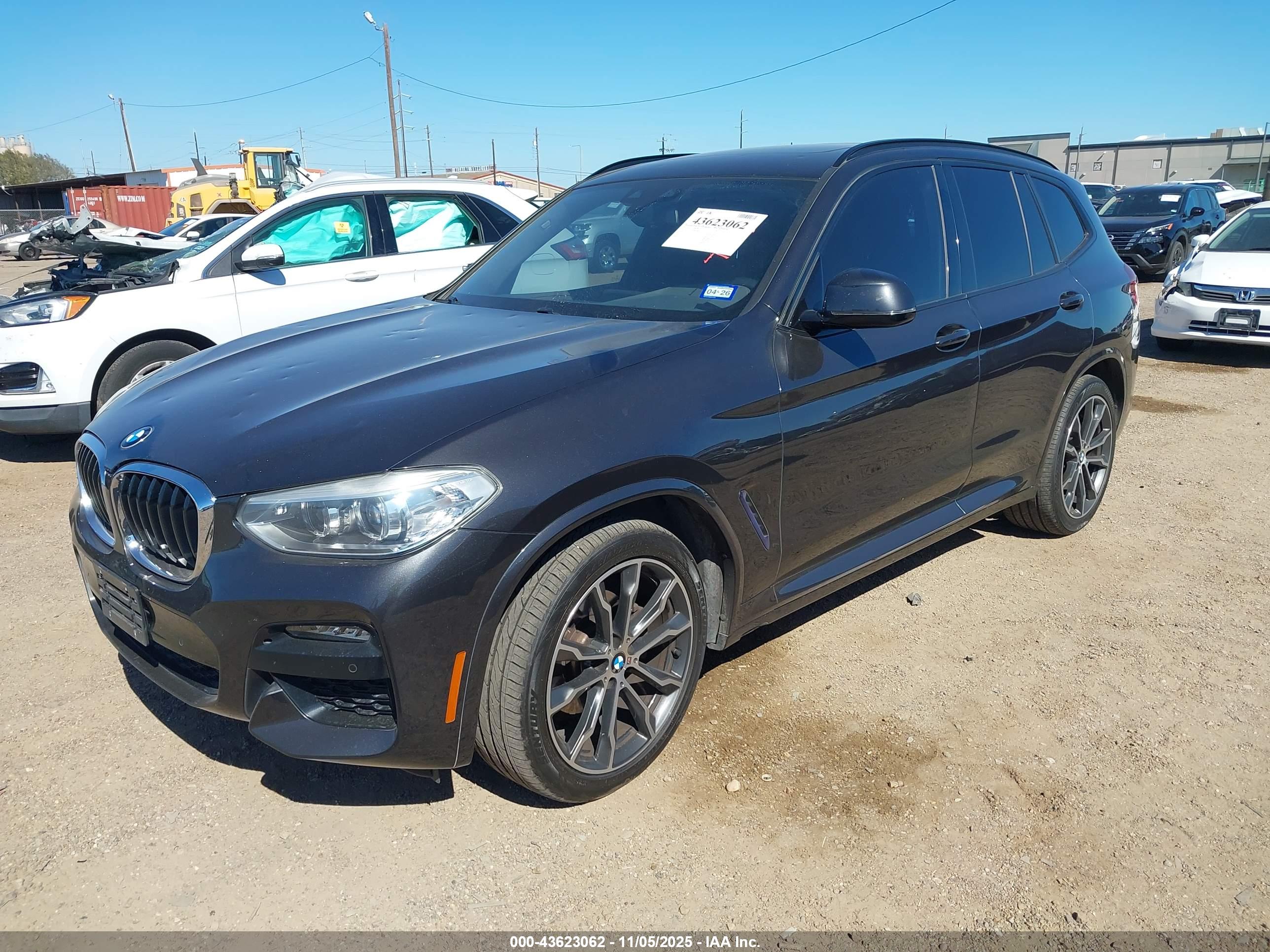 BMW X3 image 2