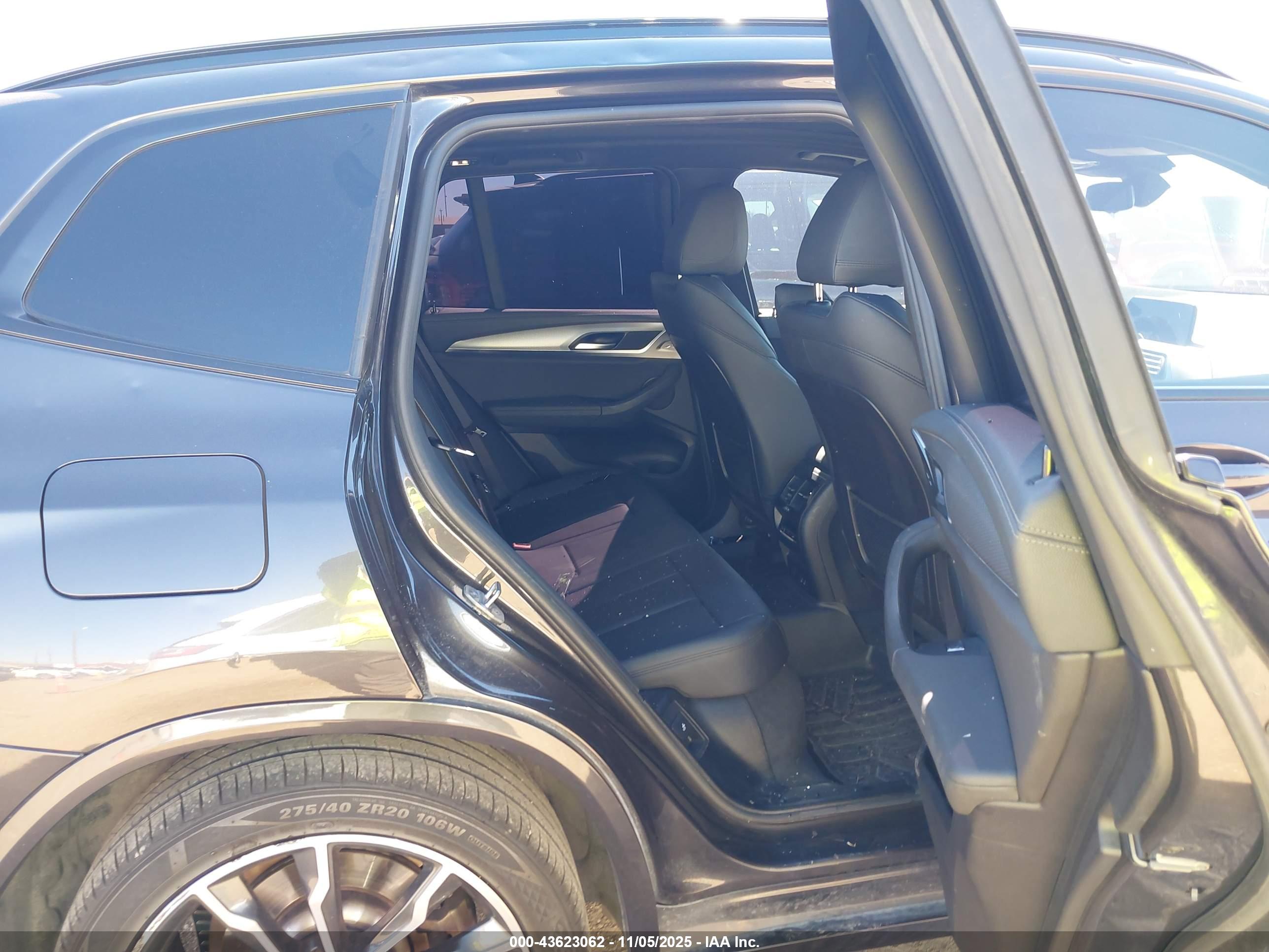 BMW X3 image 8