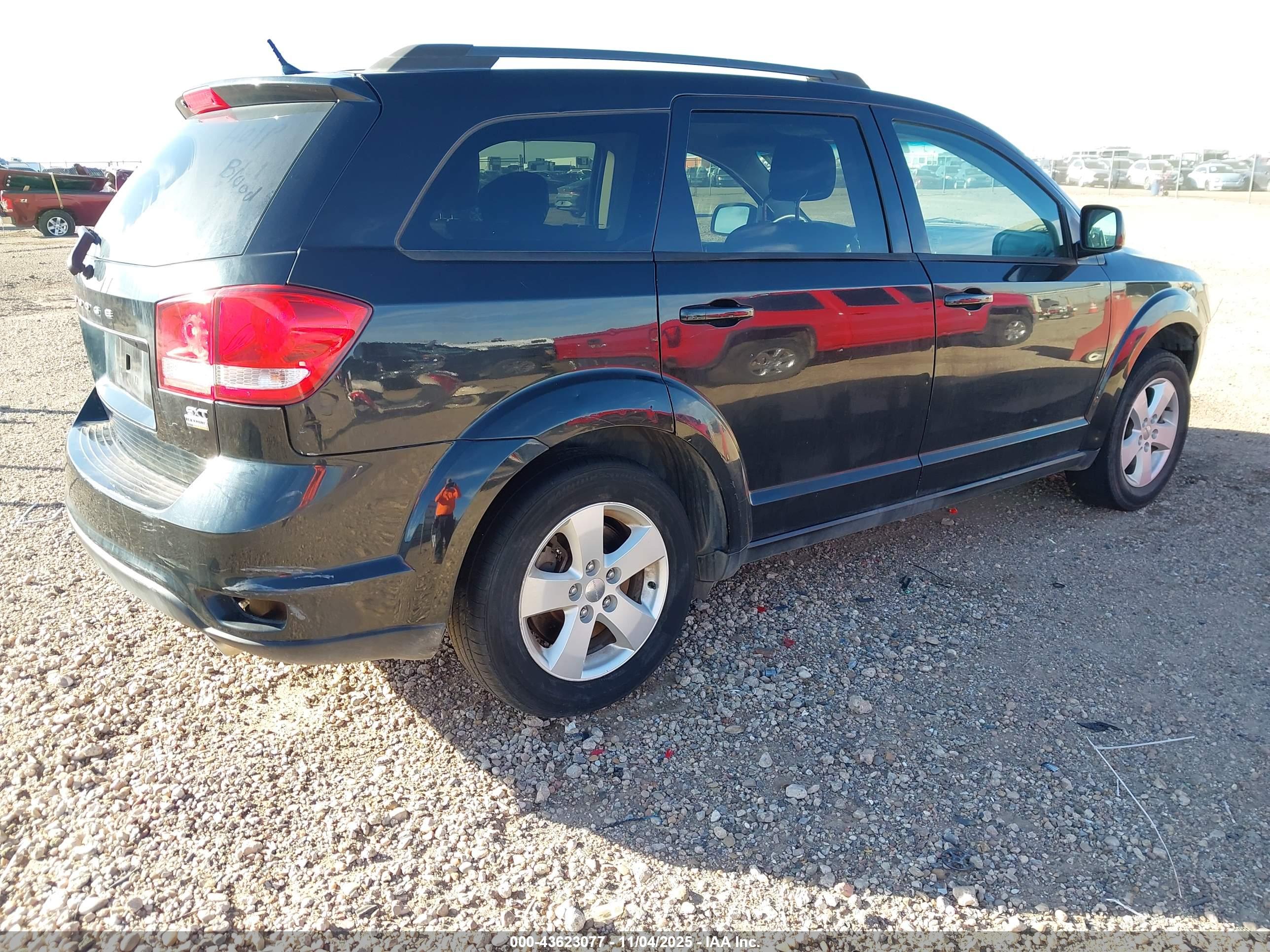 DODGE JOURNEY image 4