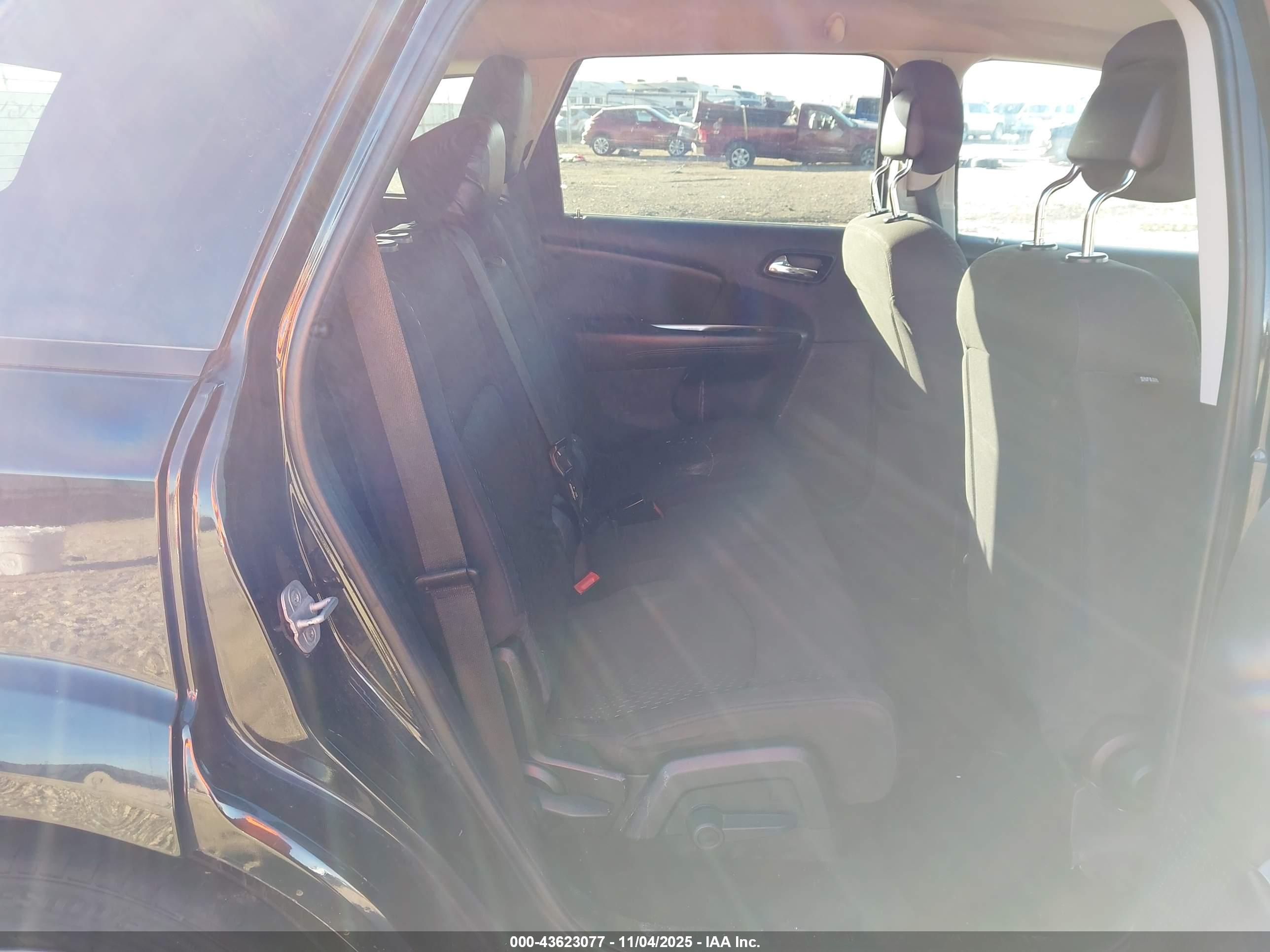DODGE JOURNEY image 8
