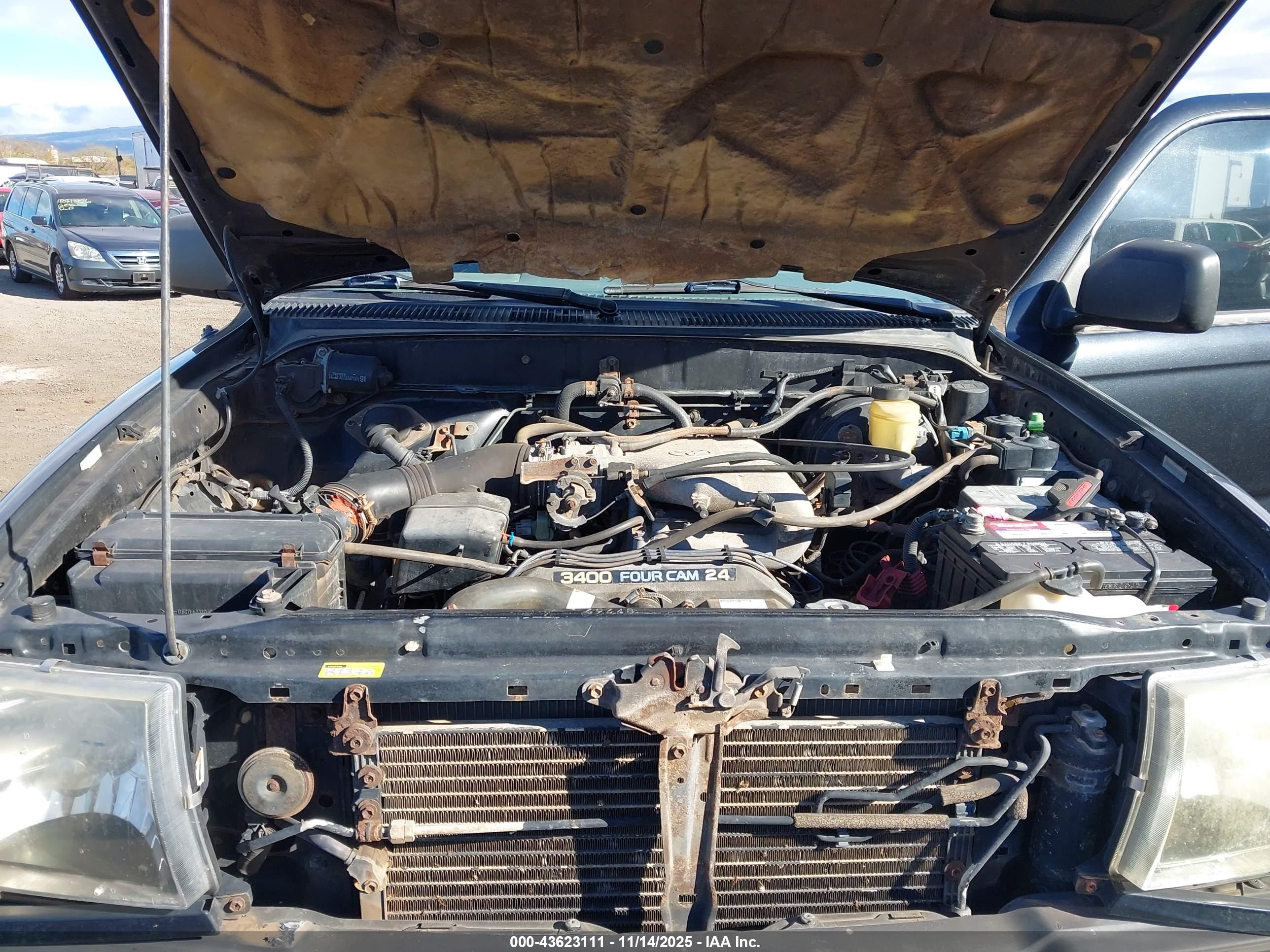 TOYOTA TACOMA image 10