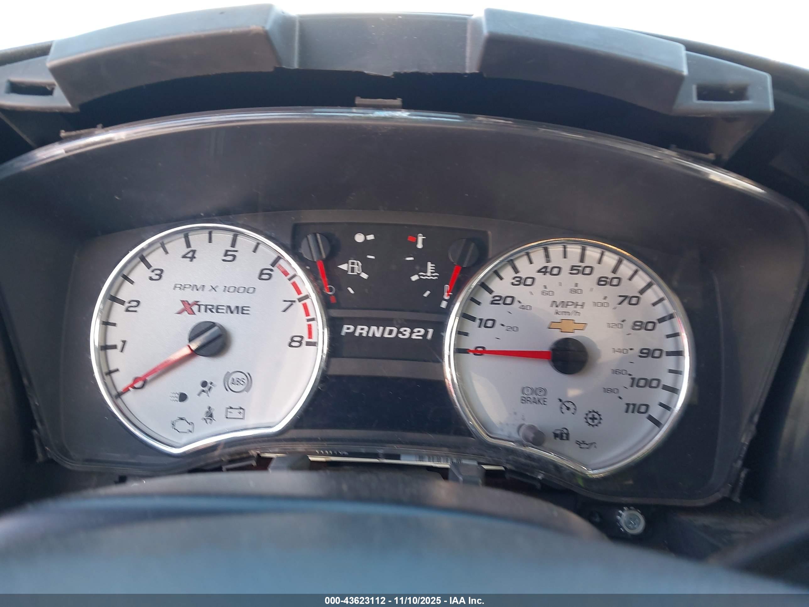 CHEVROLET COLORADO image 7